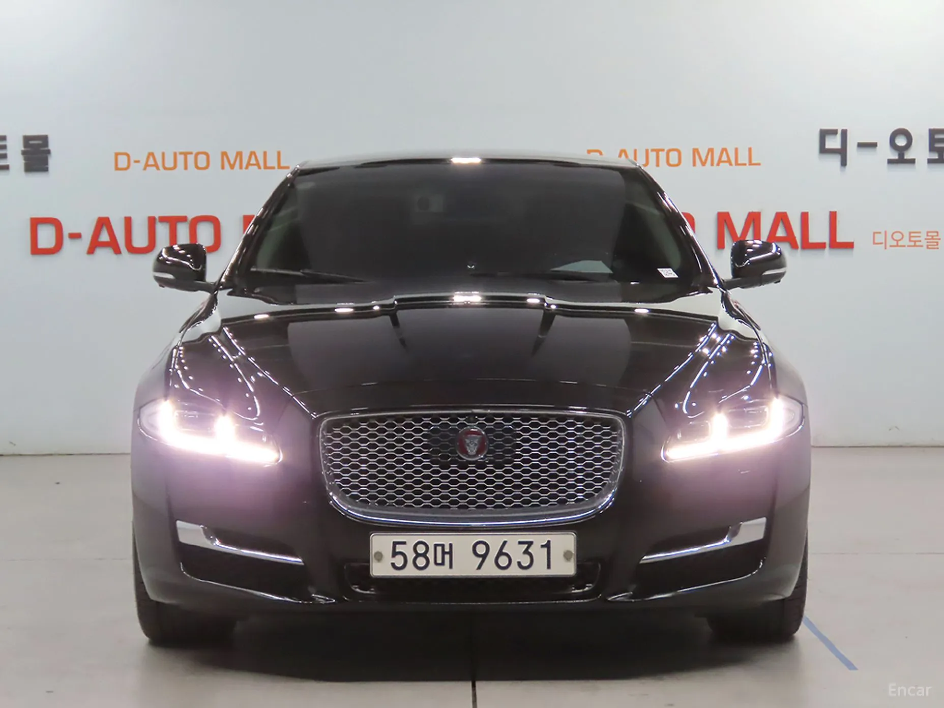 Jaguar All New XJ