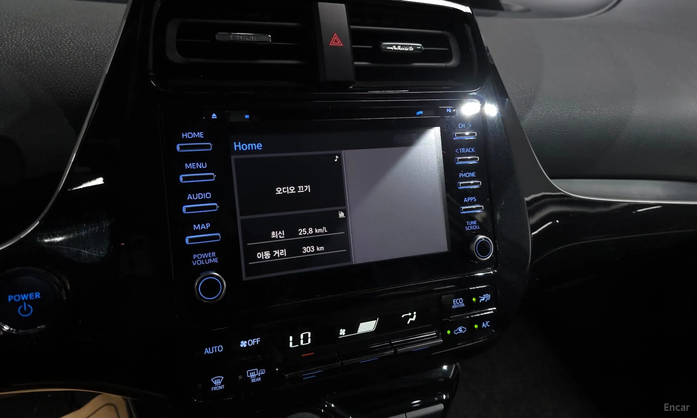Toyota Prius 4th Generation превью 14