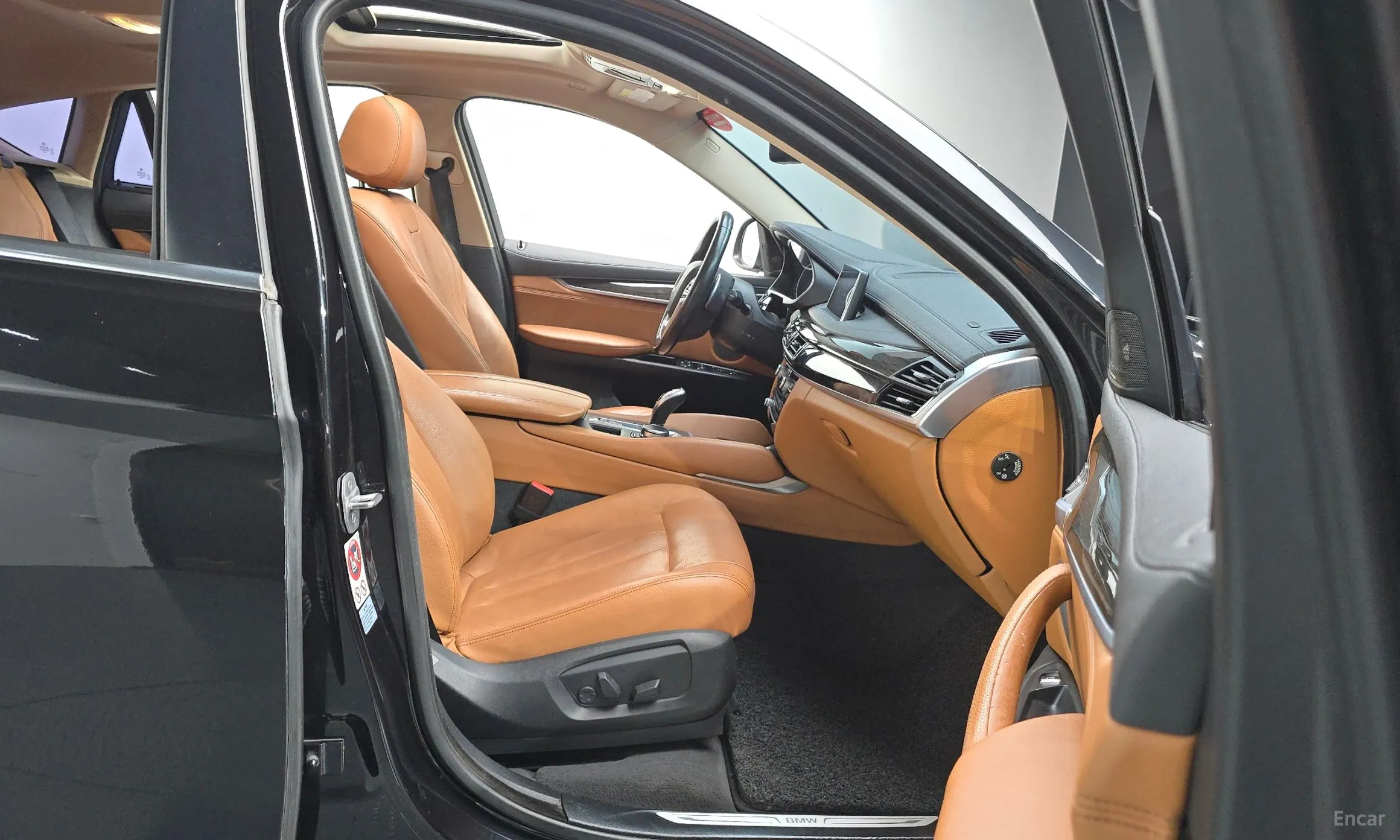 BMW X6 (F16) превью 10