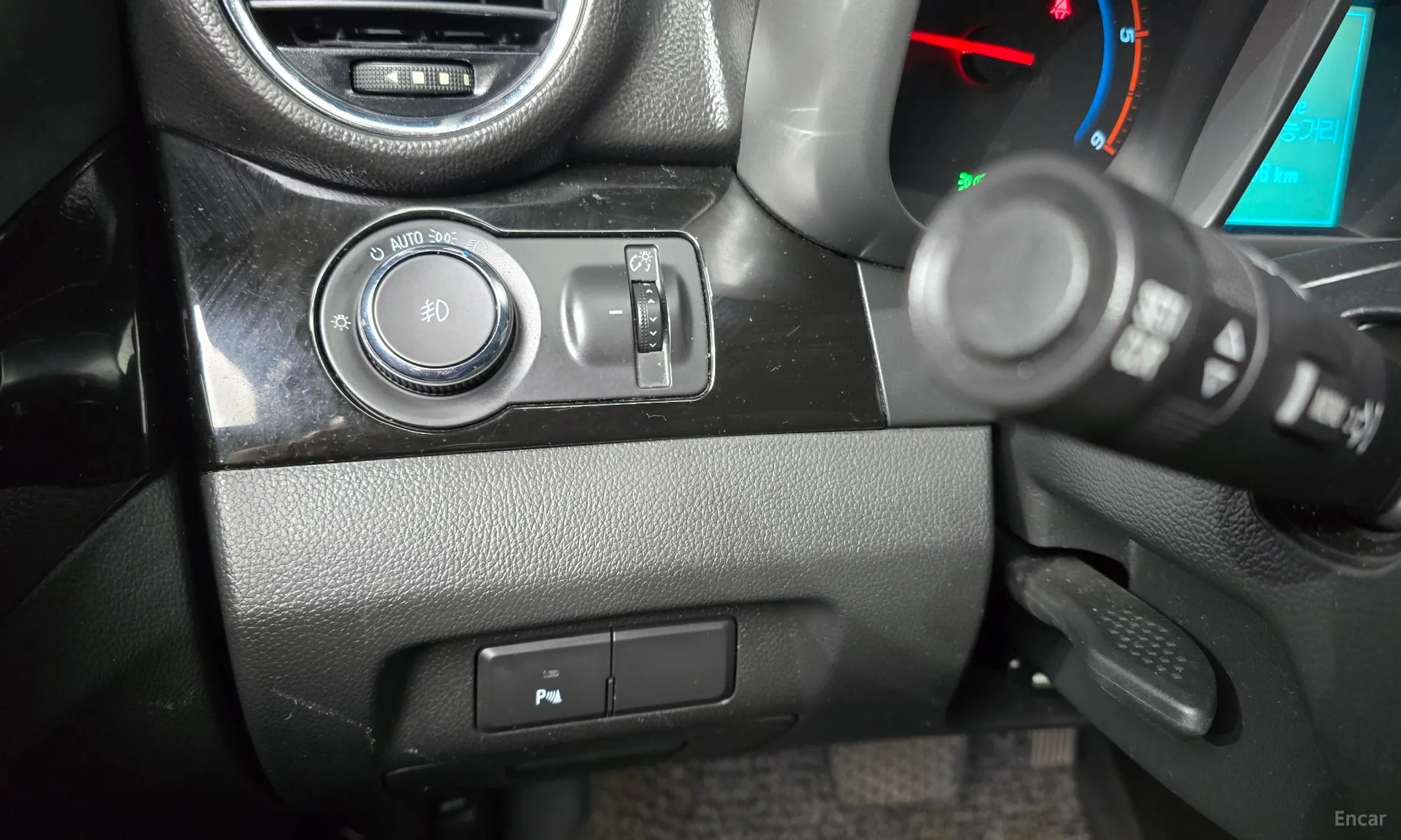 Chevrolet (GM Daewoo) Orlando превью 17