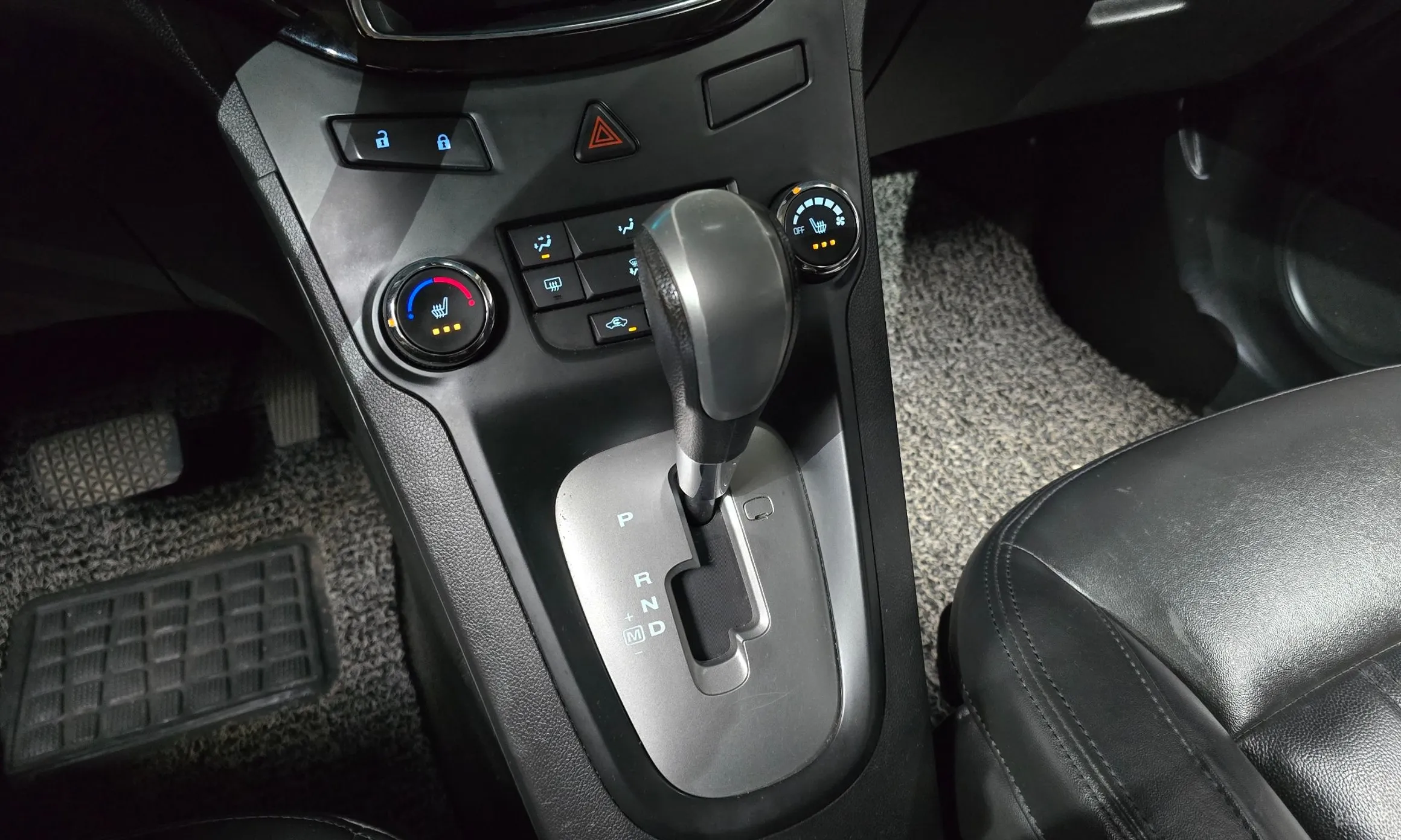 Chevrolet (GM Daewoo) Orlando превью 9