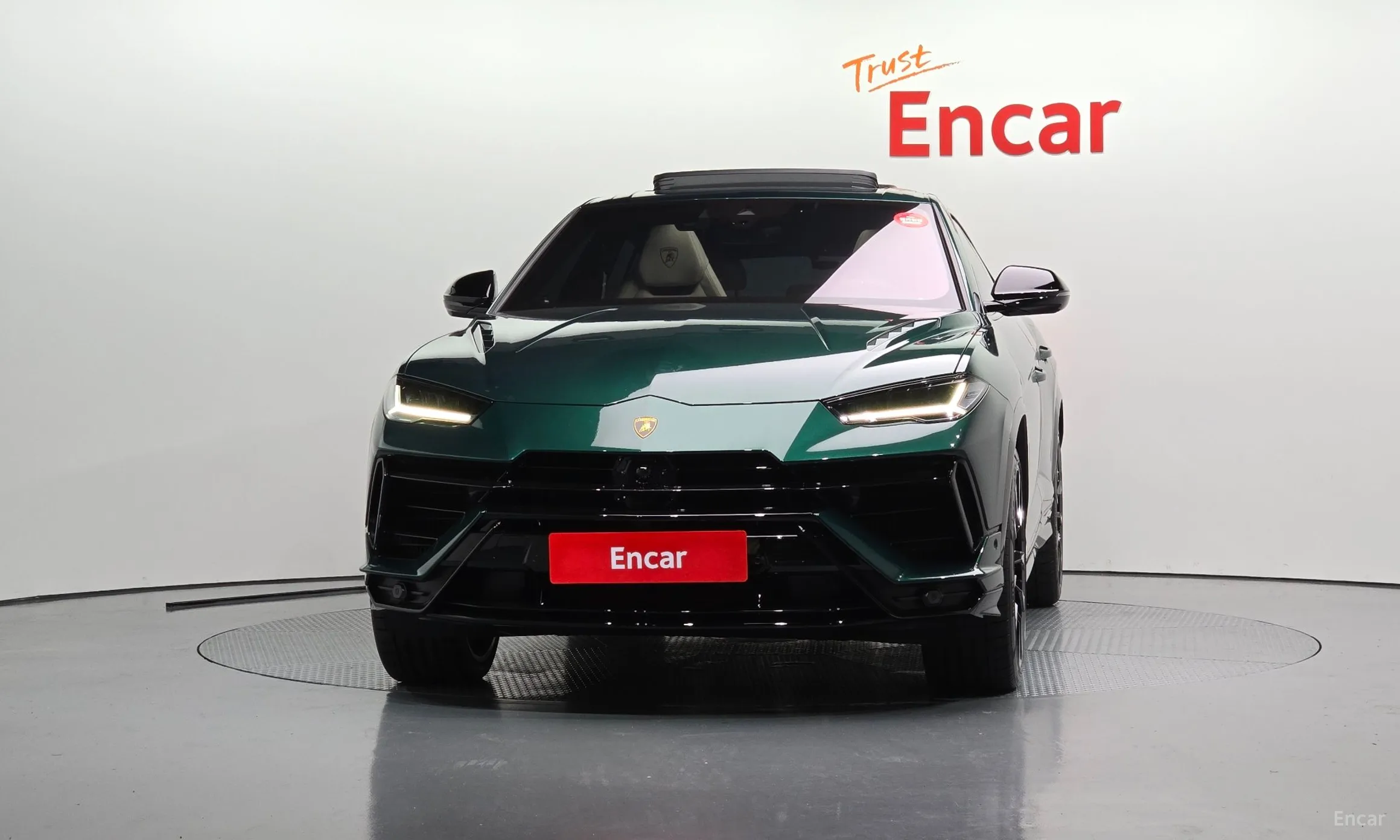 Lamborghini Urus превью 3