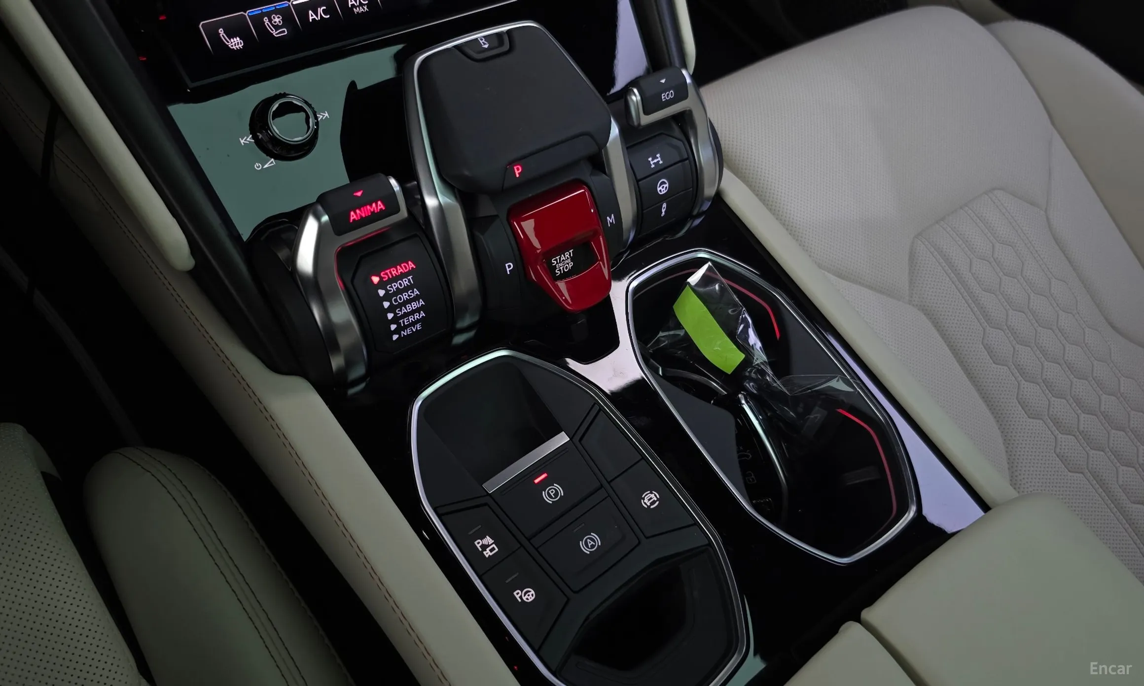 Lamborghini Urus превью 9