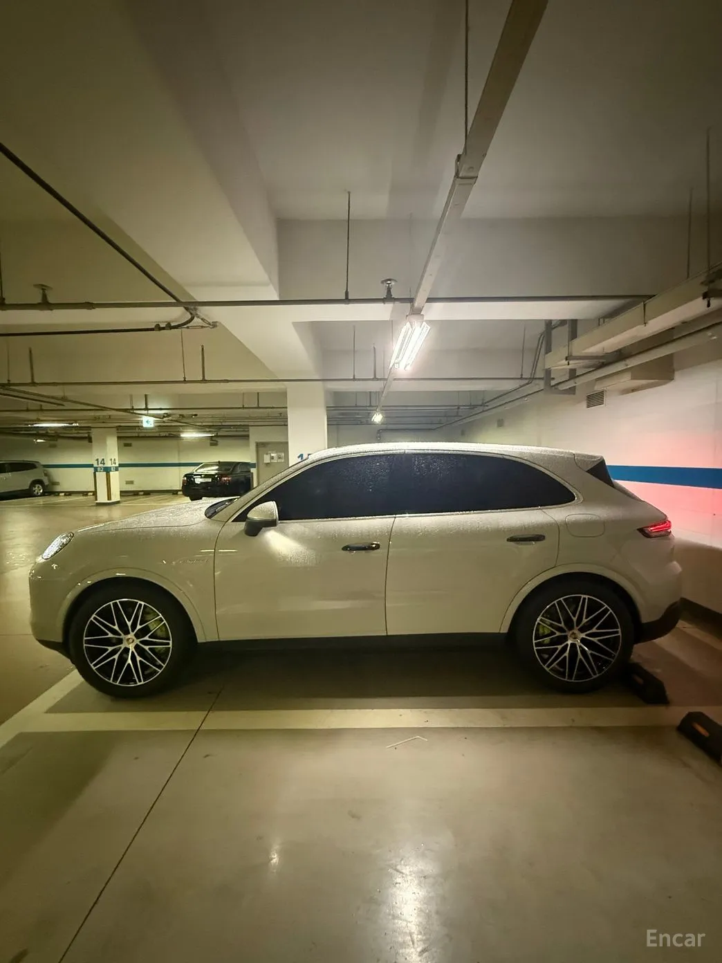 Porsche Cayenne (PO536) превью 4