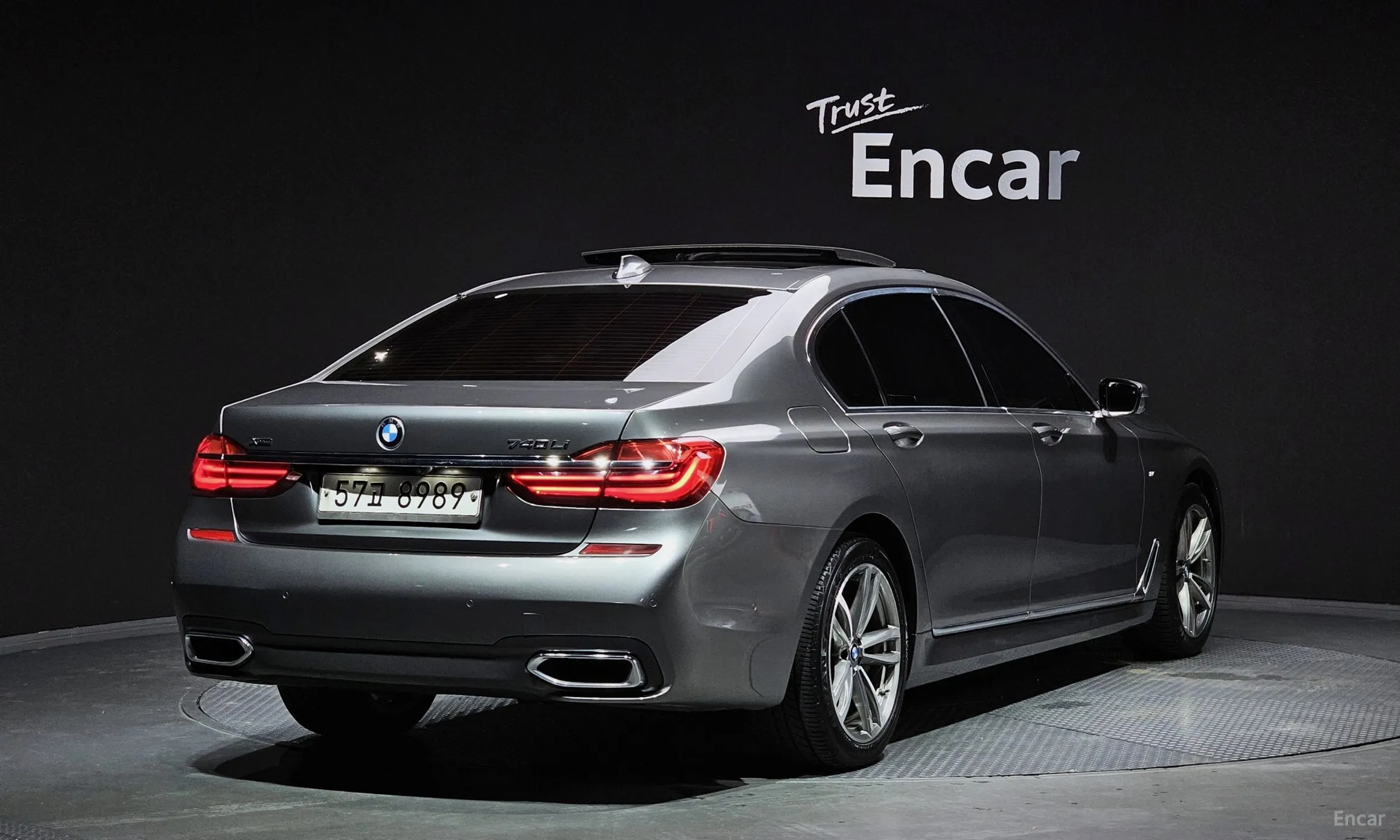 BMW 7 Series (G11)
