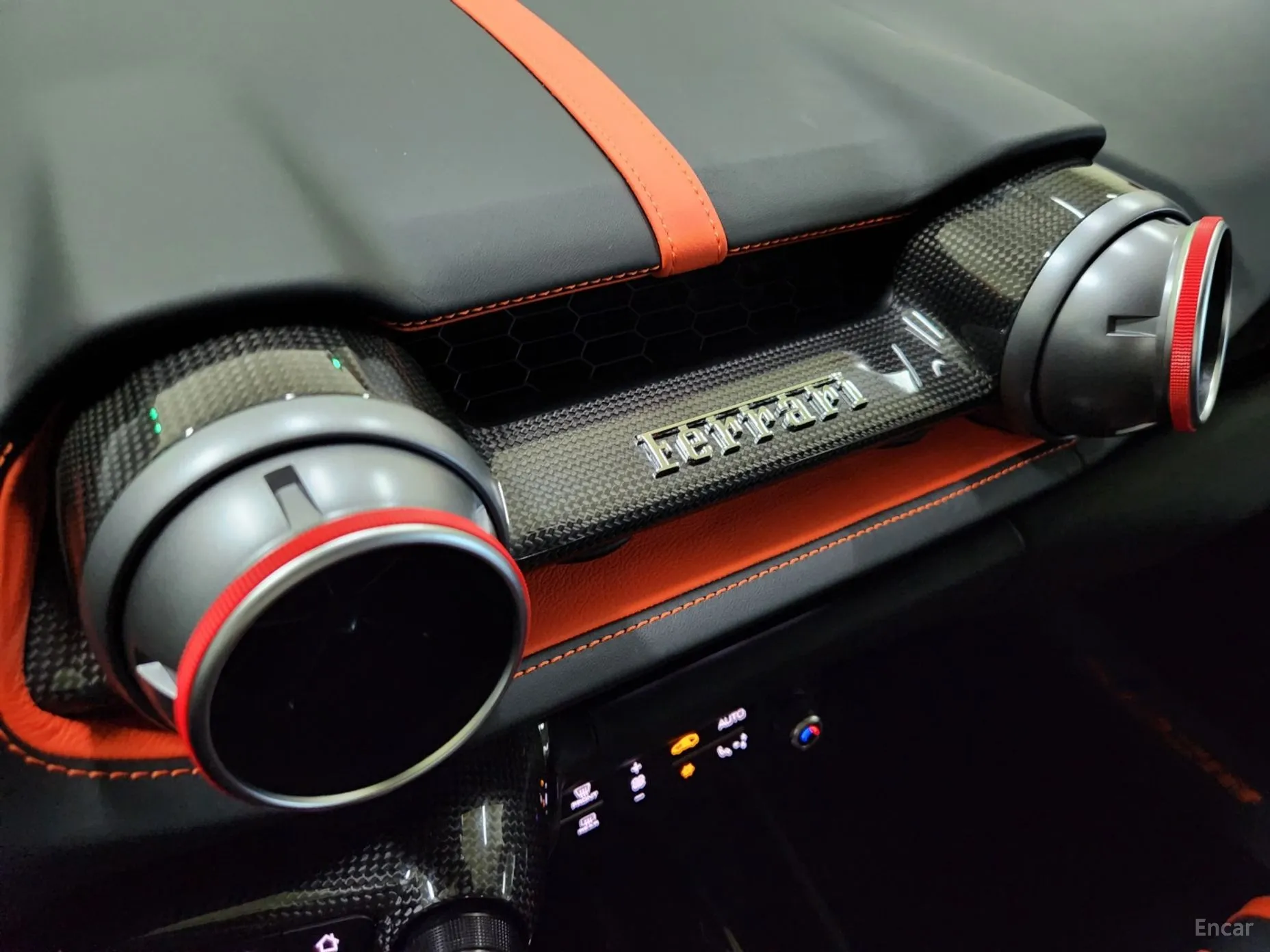 Ferrari 812 GTS превью 14