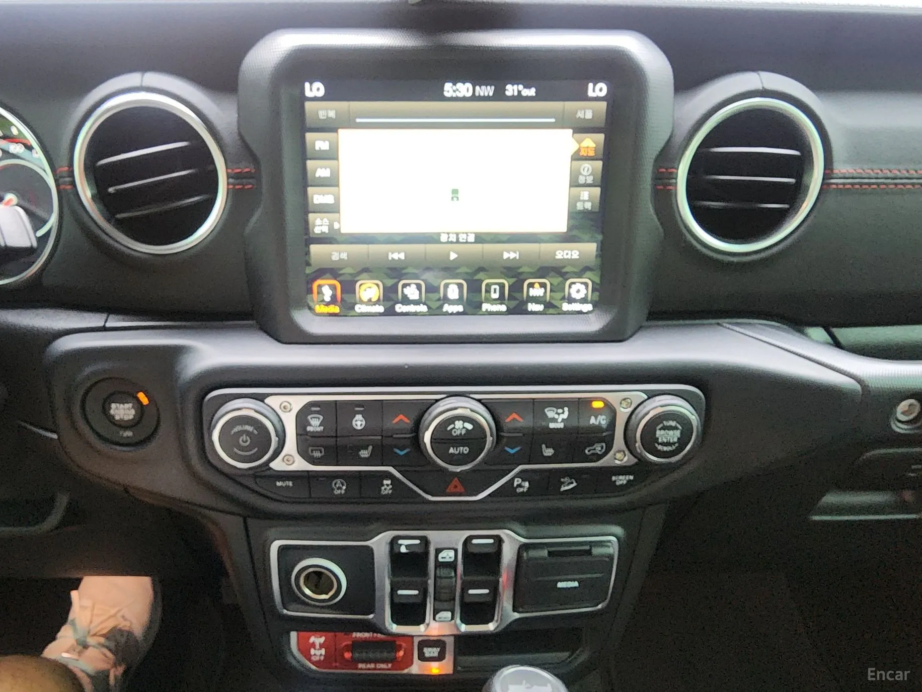 Jeep Wrangler (JL) превью 16