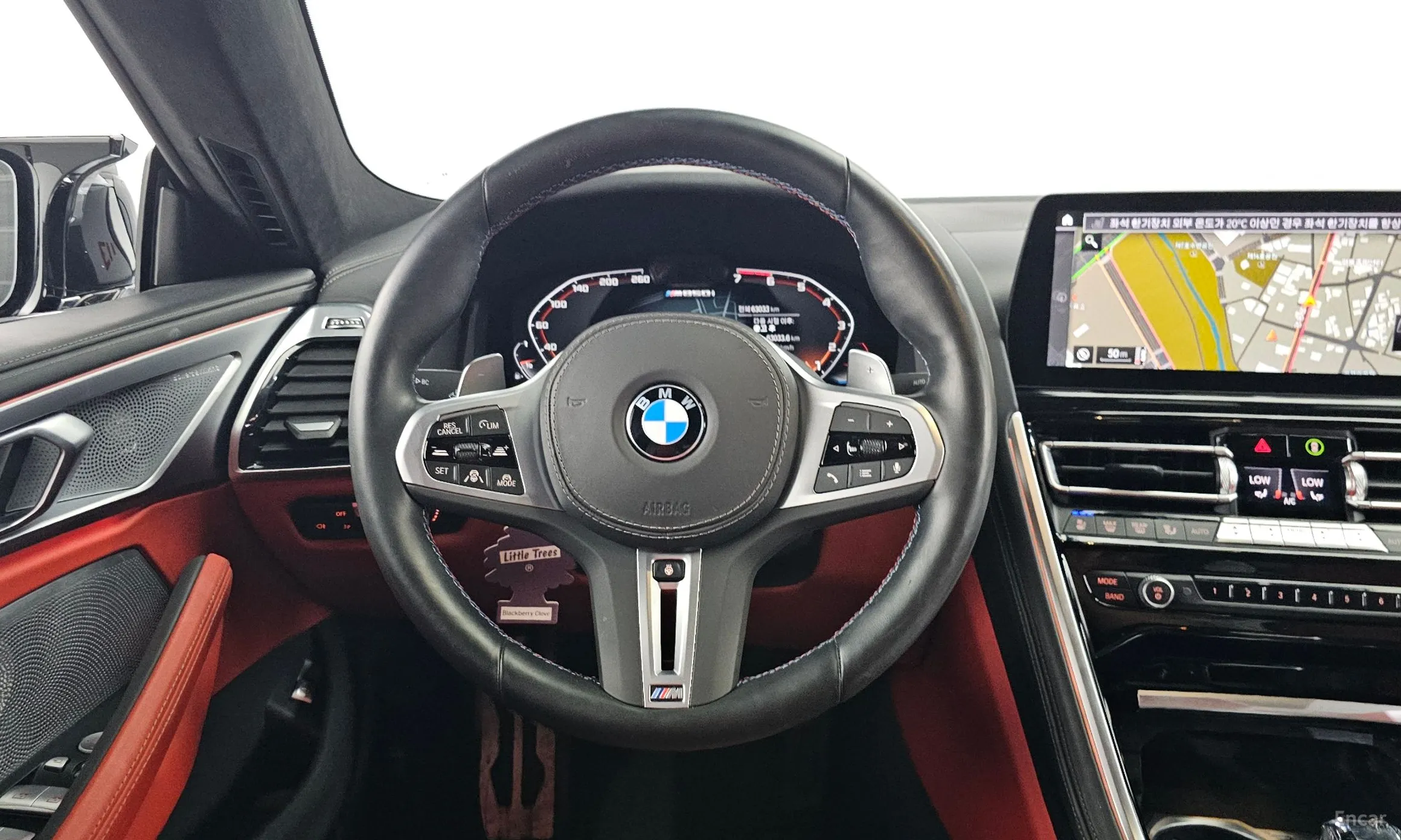 BMW 8-series (G15) превью 13