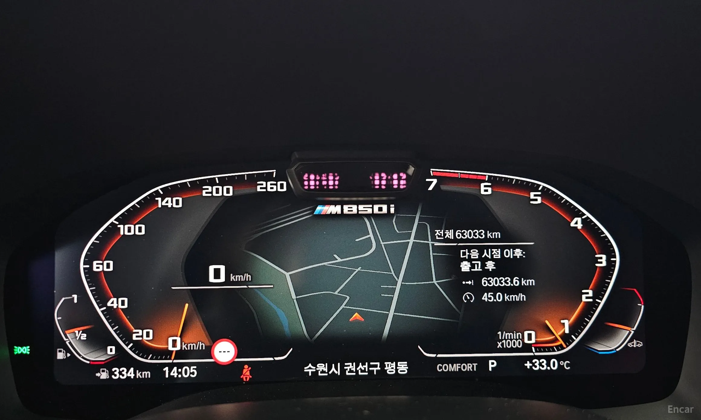 BMW 8-series (G15) превью 8