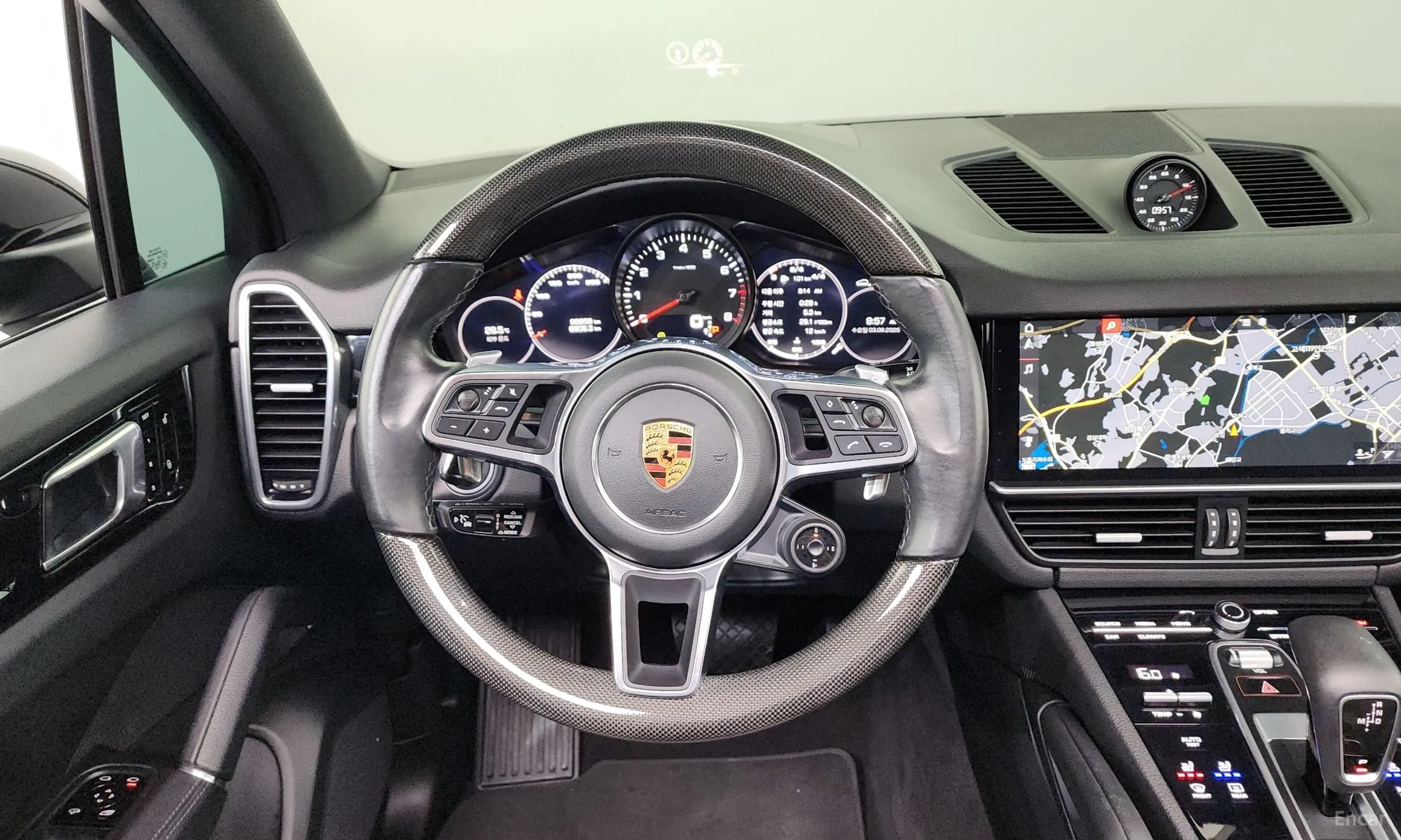 Porsche Cayenne (PO536) превью 13