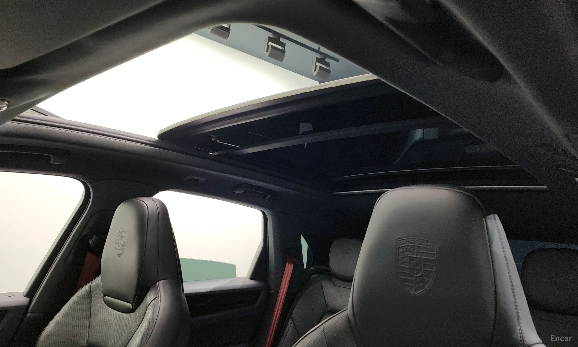 Porsche Cayenne (PO536) превью 18