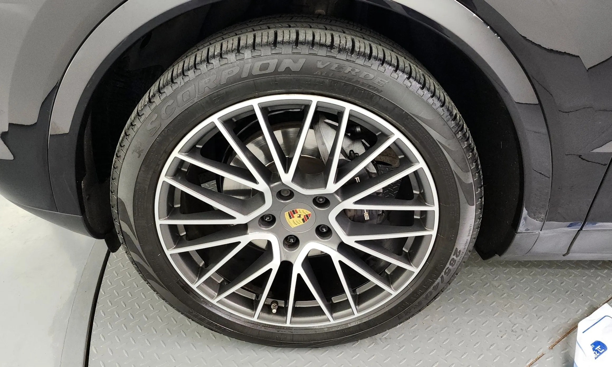 Porsche Cayenne (PO536) превью 5