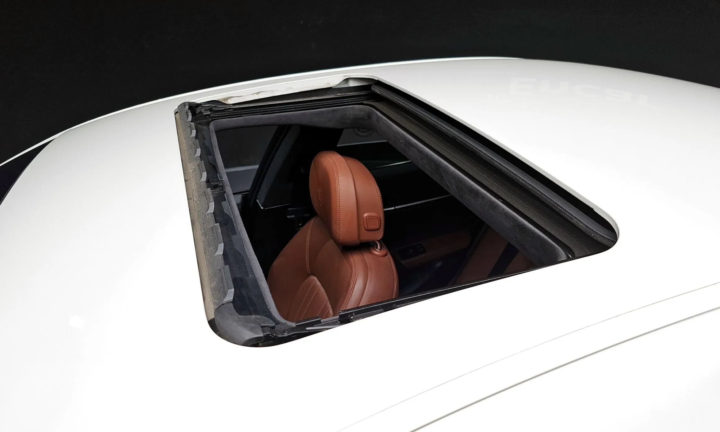 Maserati Ghibli превью 19