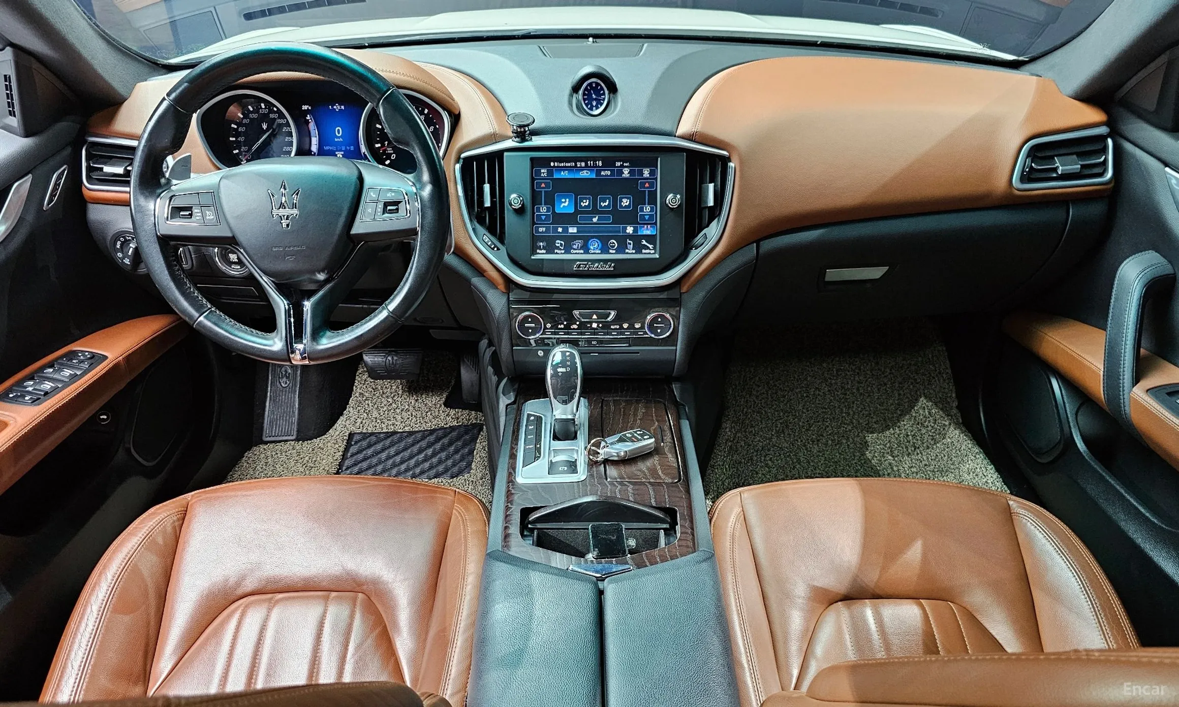 Maserati Ghibli превью 7