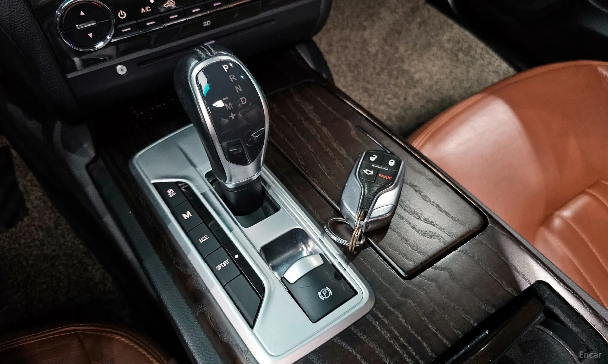 Maserati Ghibli превью 9
