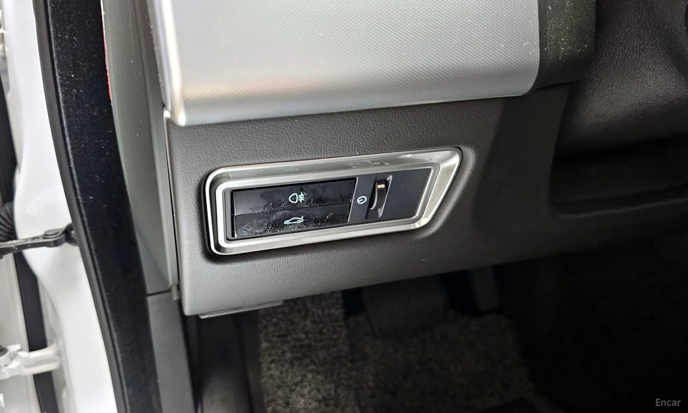 Jaguar New XF превью 17