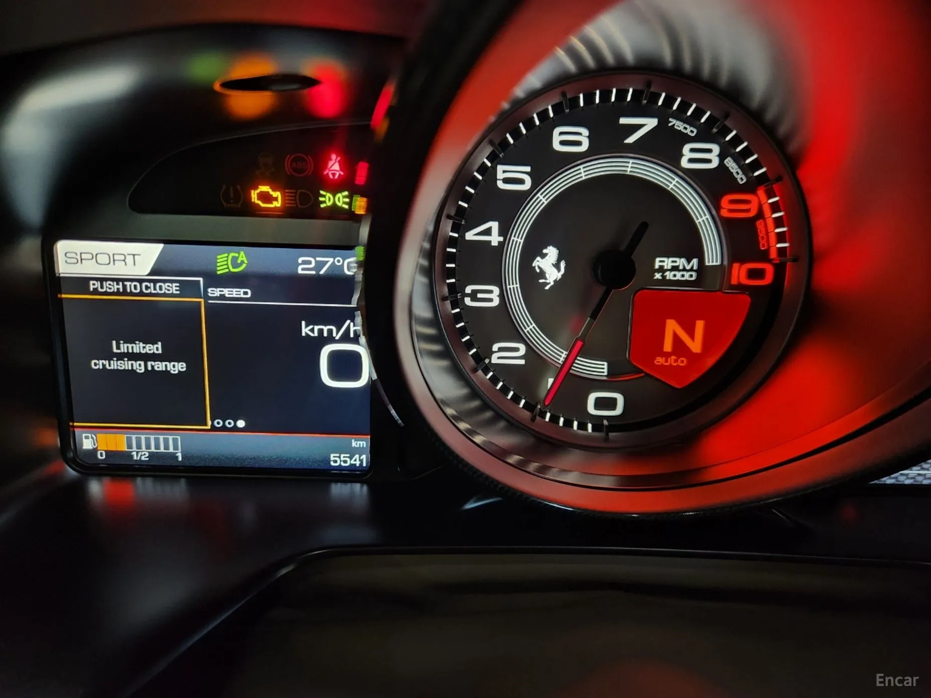 Ferrari 812 GTS превью 12