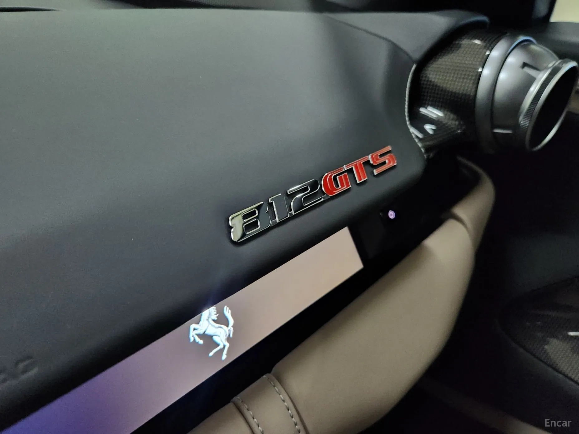 Ferrari 812 GTS превью 15