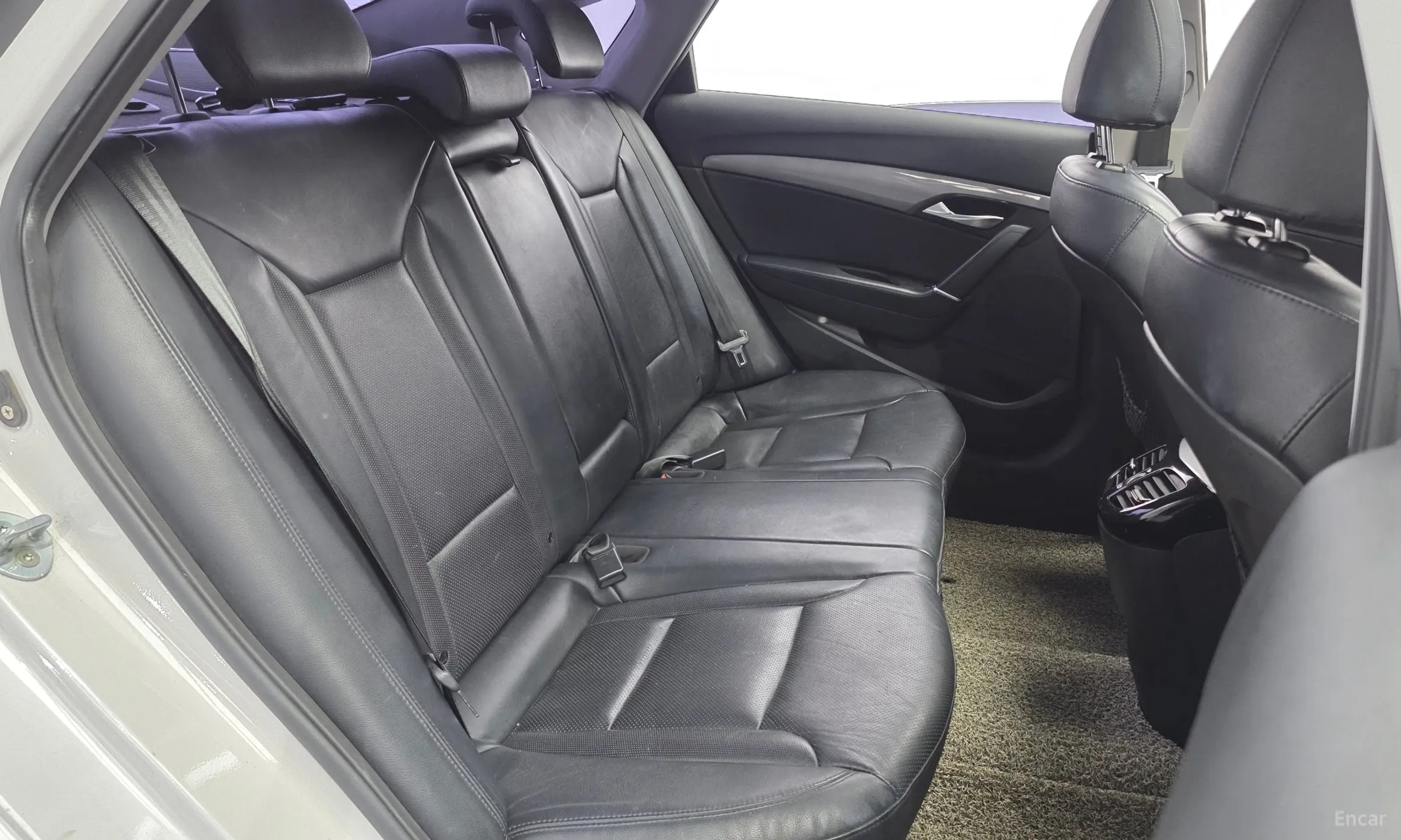 Hyundai i40 Saloon превью 12