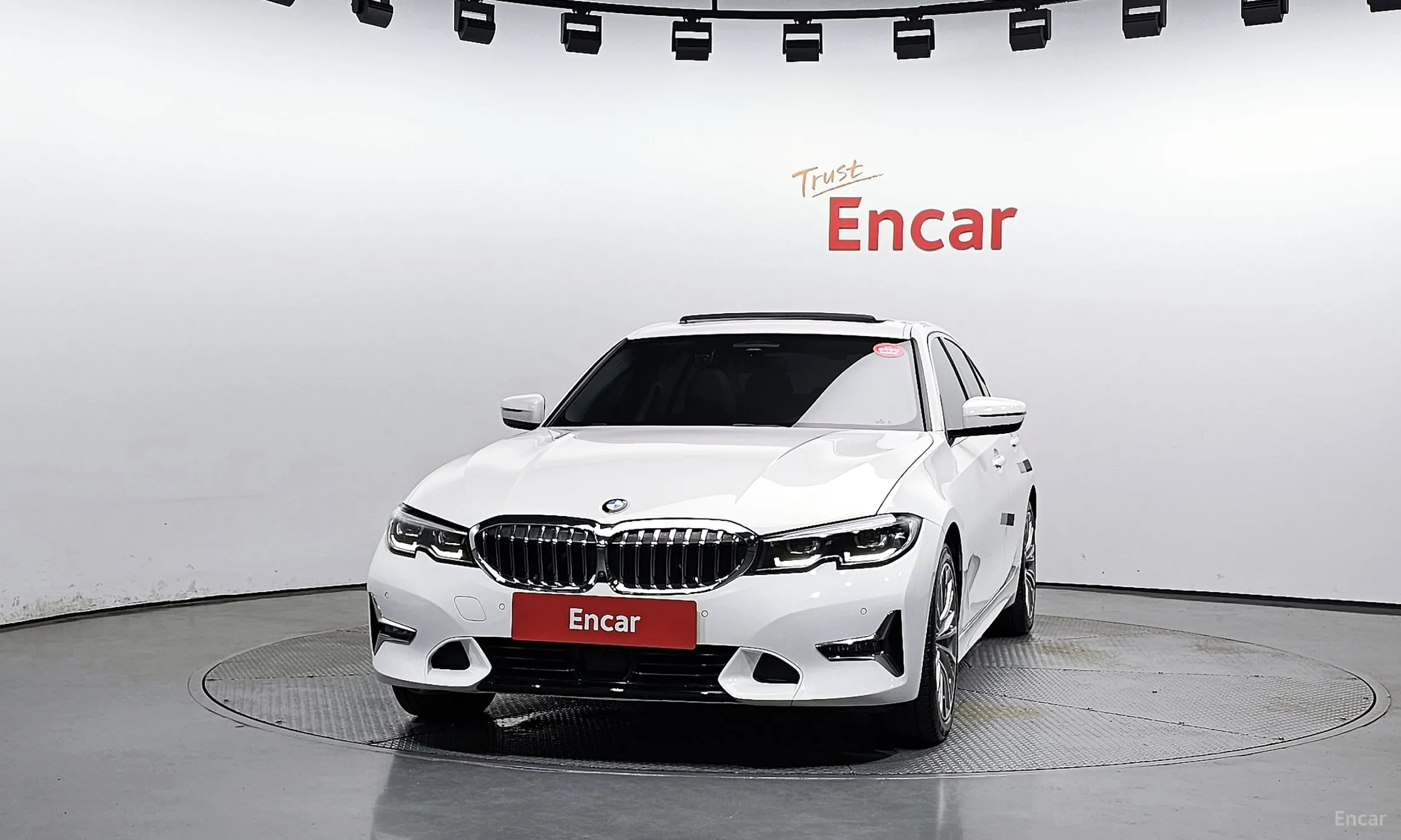 BMW 3 Series (G20) превью 3