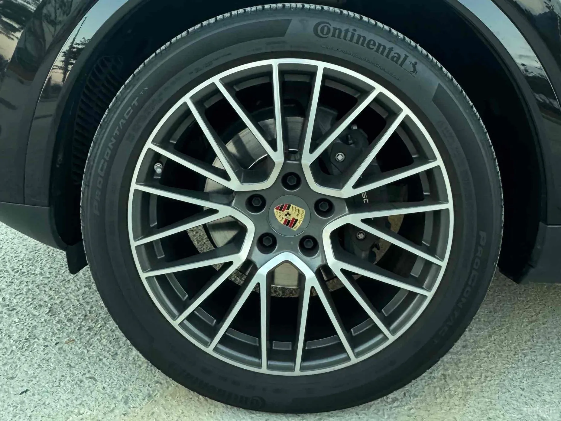 Porsche Cayenne (PO536) превью 11