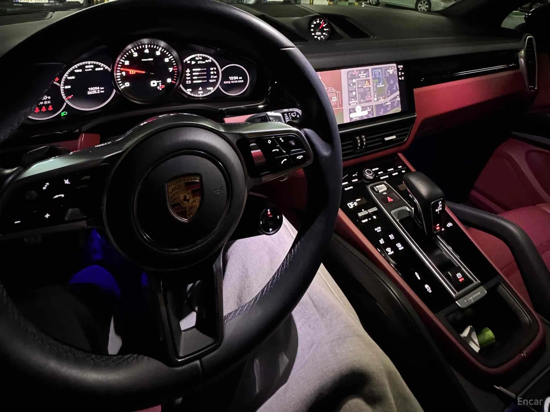 Porsche Cayenne (PO536) превью 6