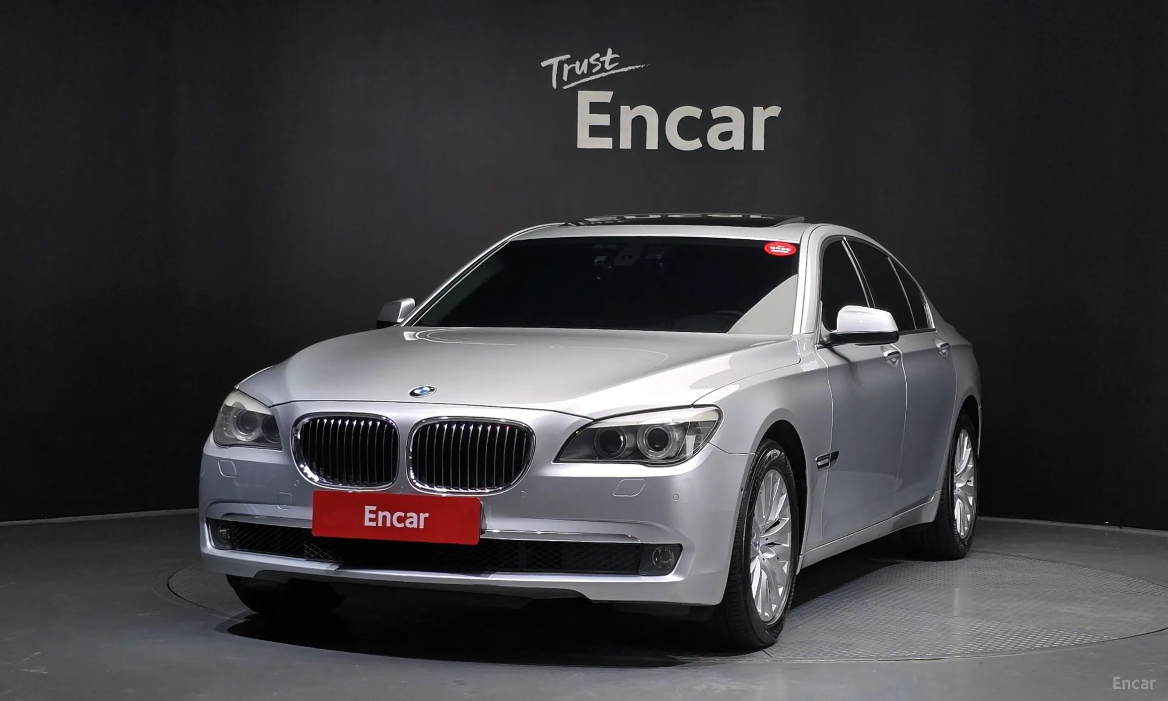 BMW 7 Series (F01)