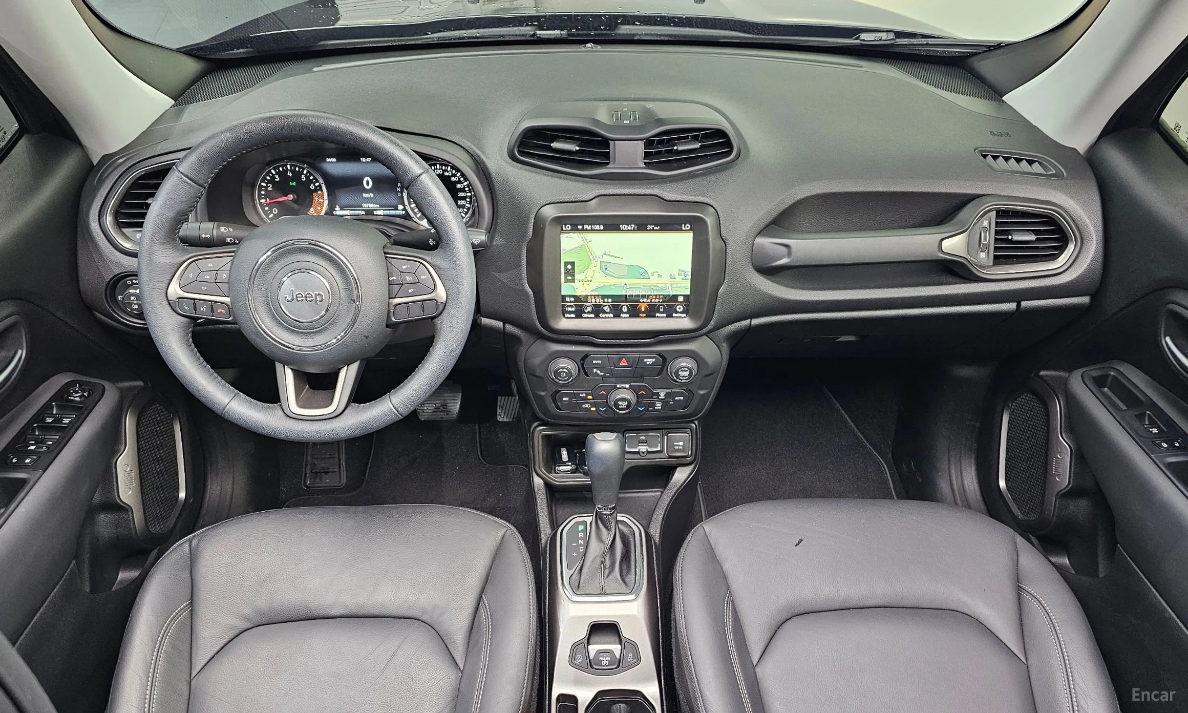 Jeep Renegade превью 7