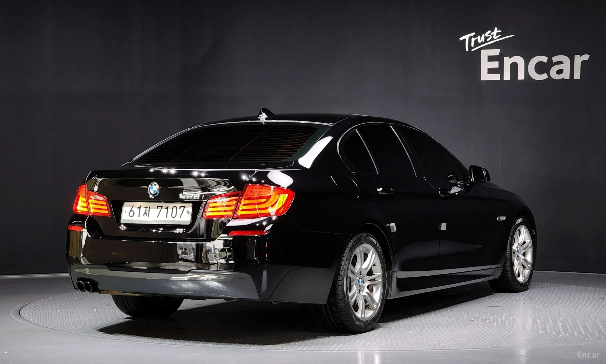 BMW 5 Series (F10) превью 2
