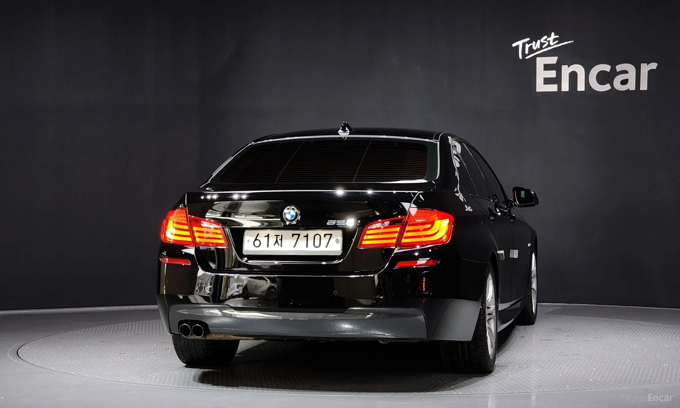 BMW 5 Series (F10) превью 4