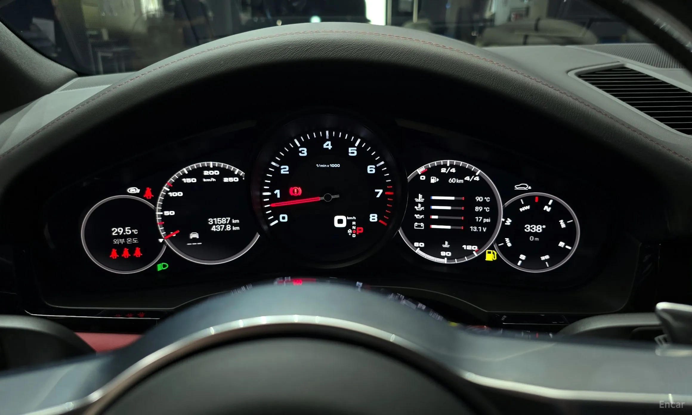 Porsche Cayenne (PO536) превью 8