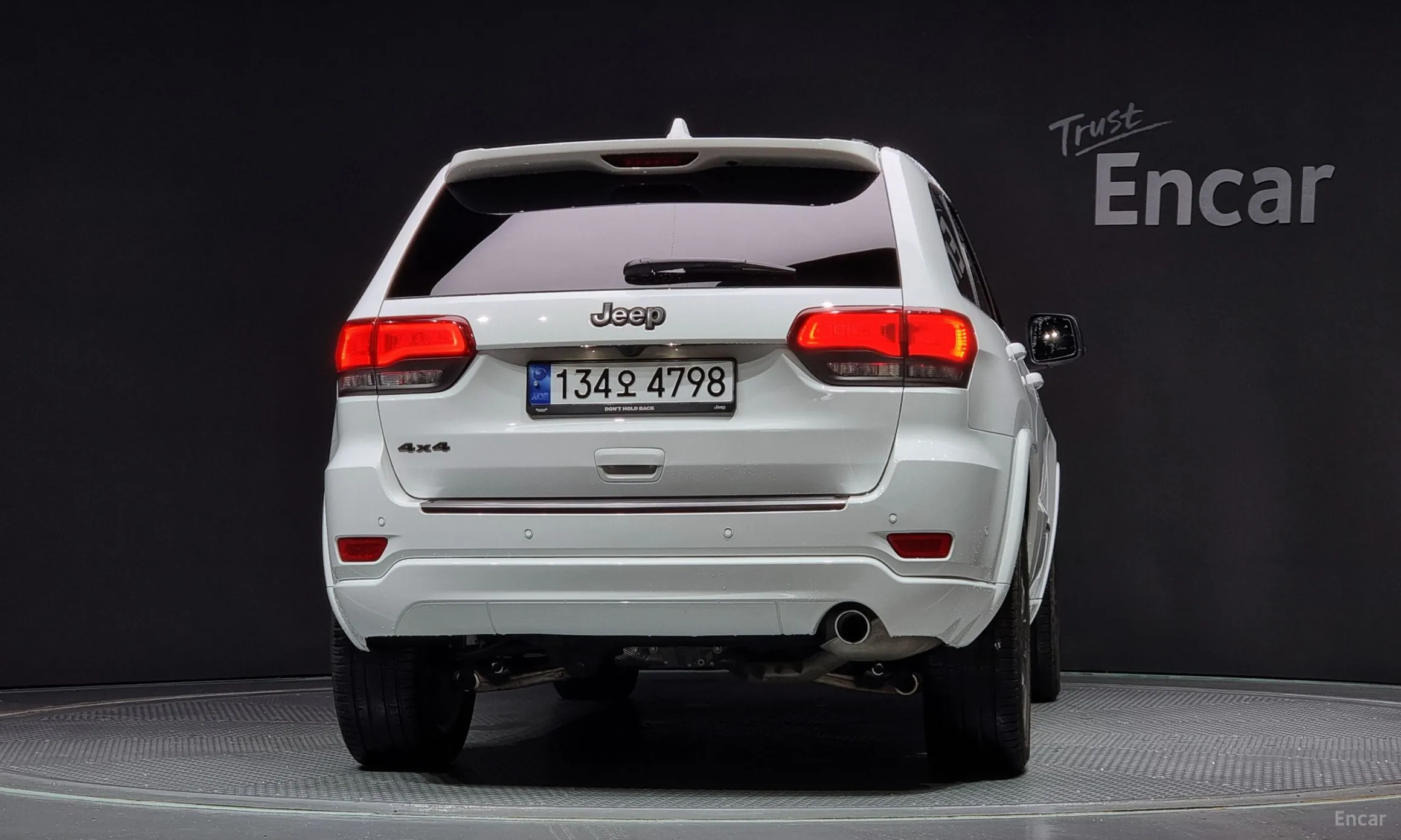 Jeep Grand Cherokee превью 4
