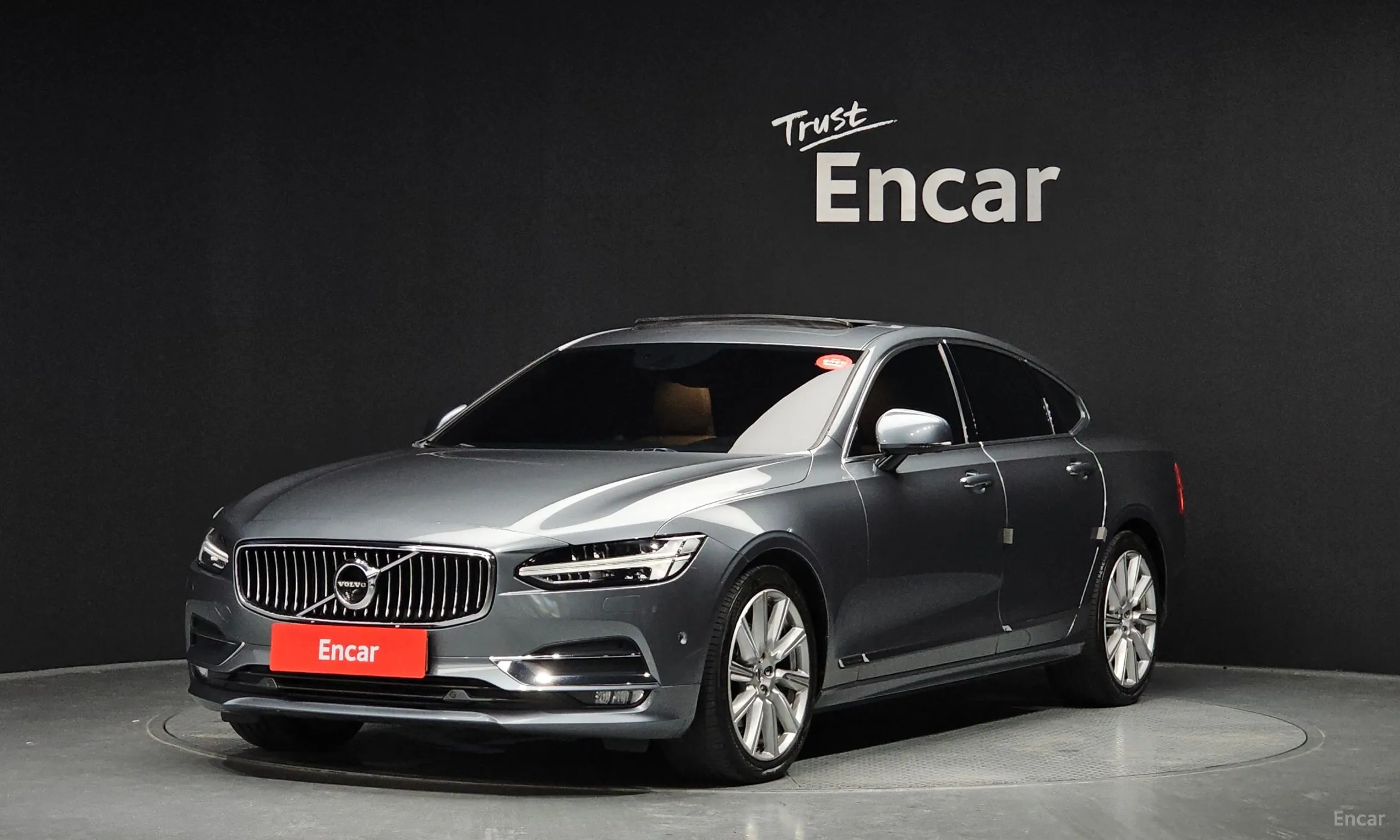 S90