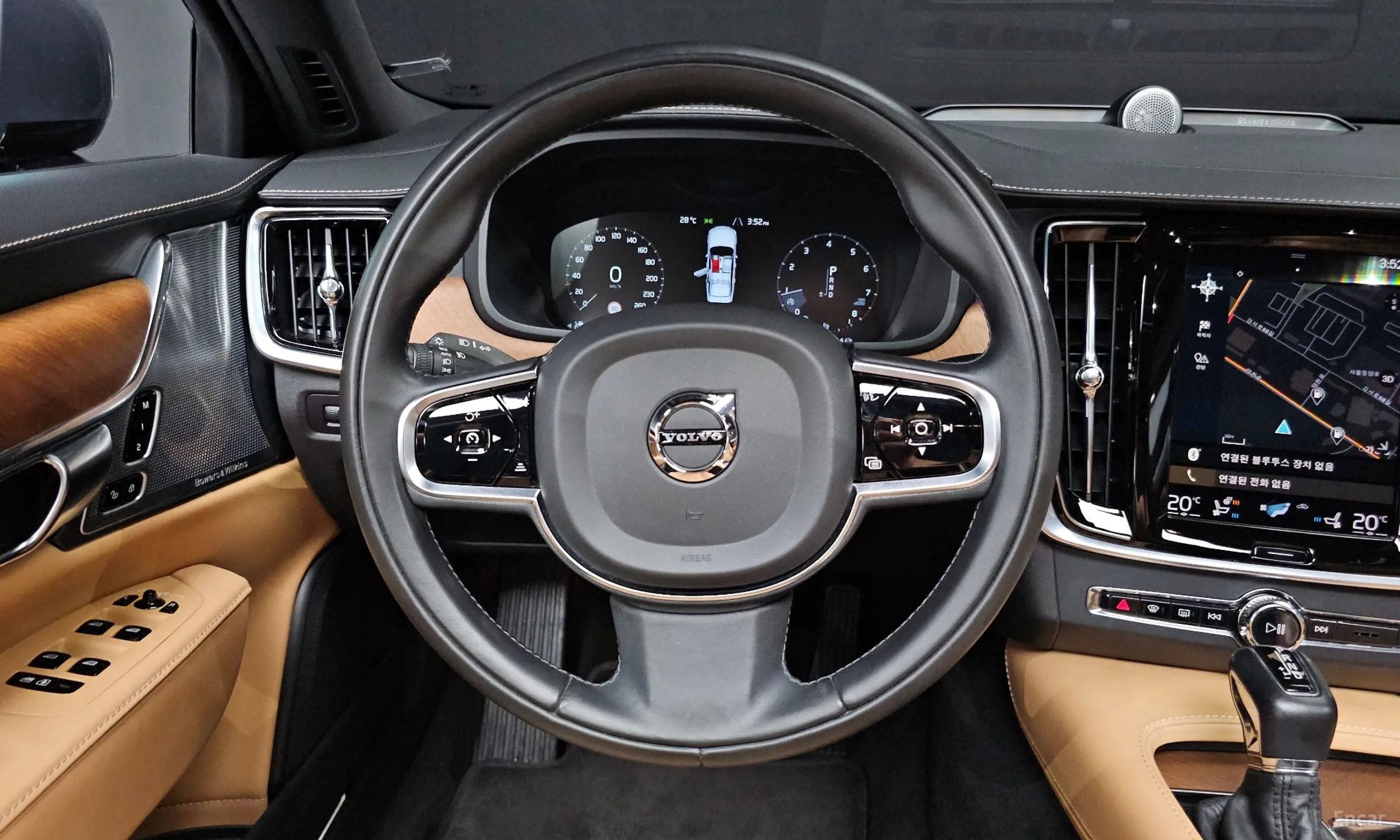 Volvo S90 превью 13