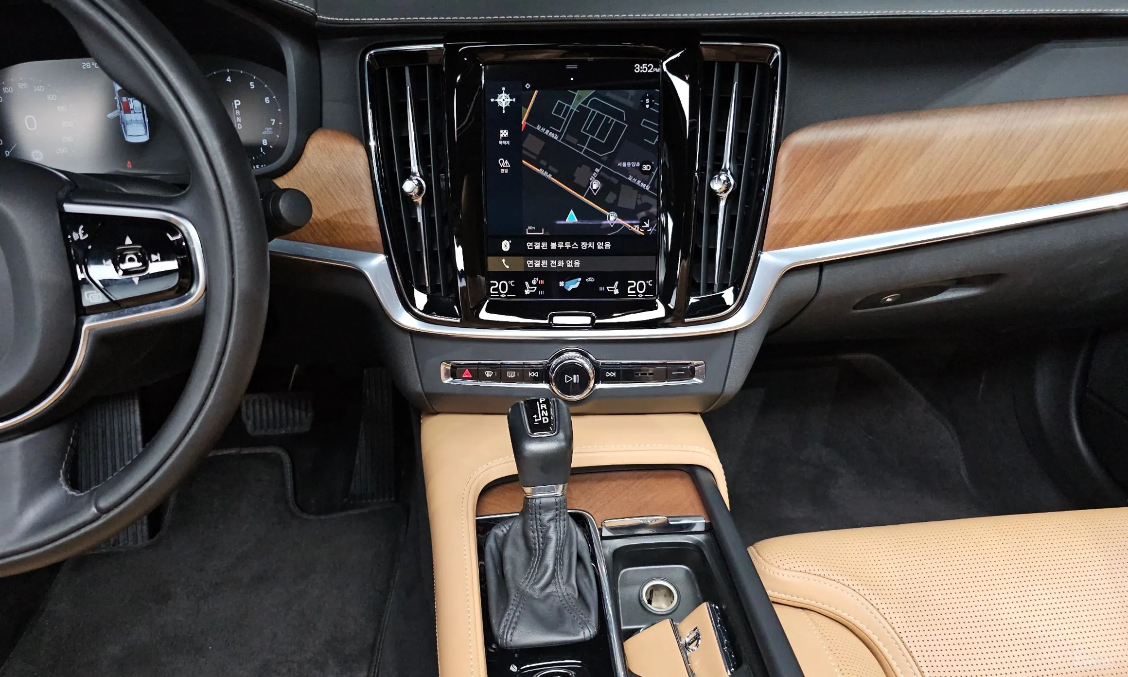 Volvo S90 превью 14