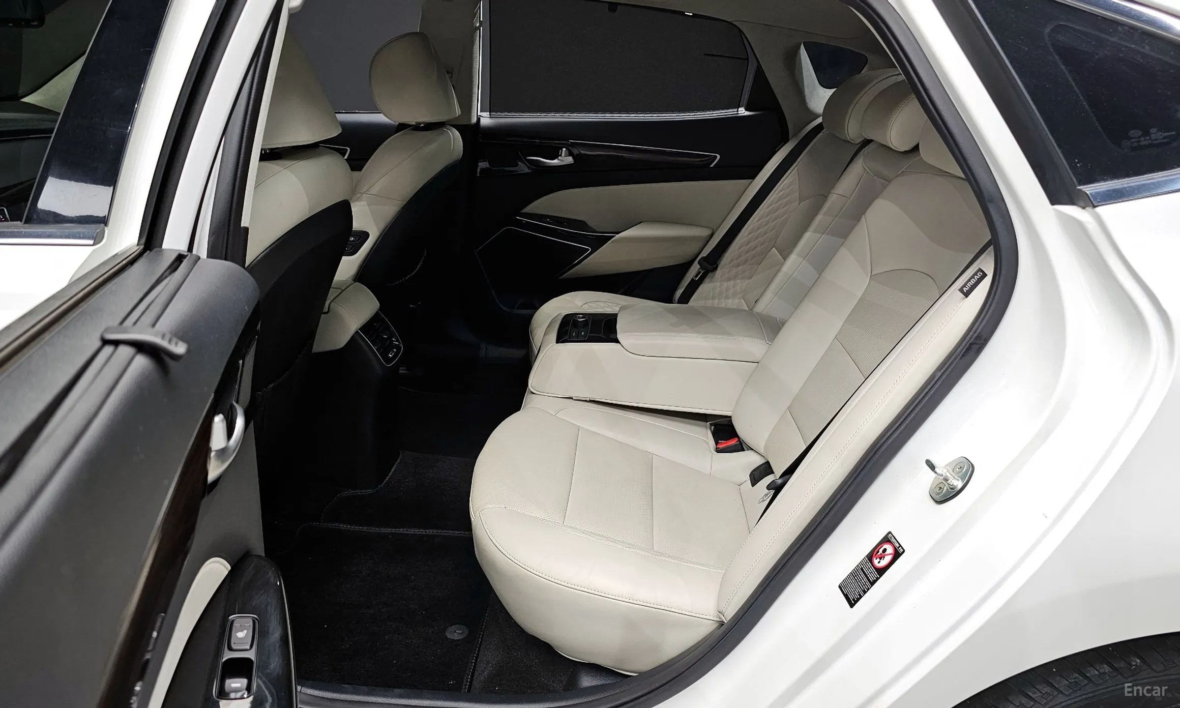 Kia K7 Hybrid превью 12