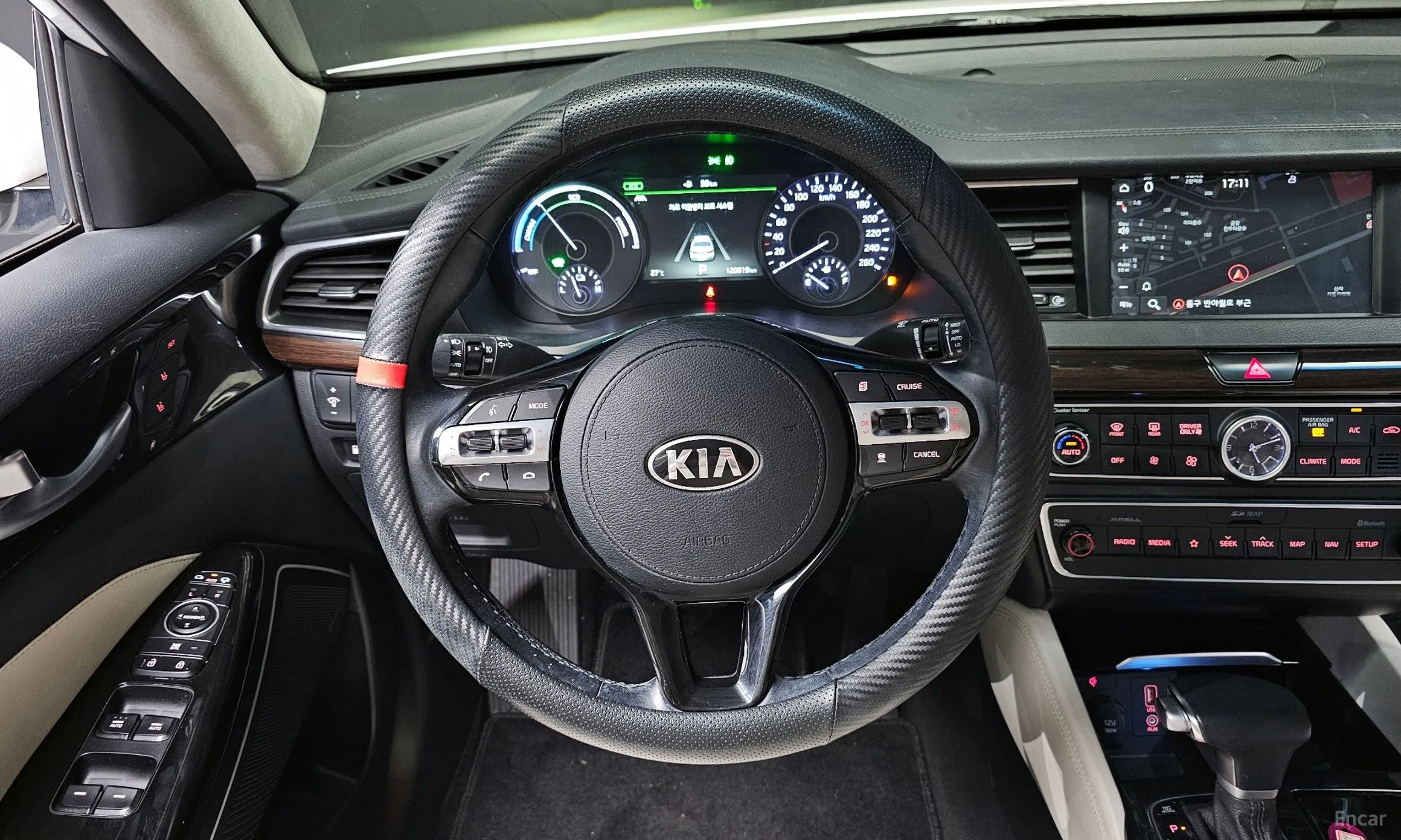 Kia K7 Hybrid превью 13