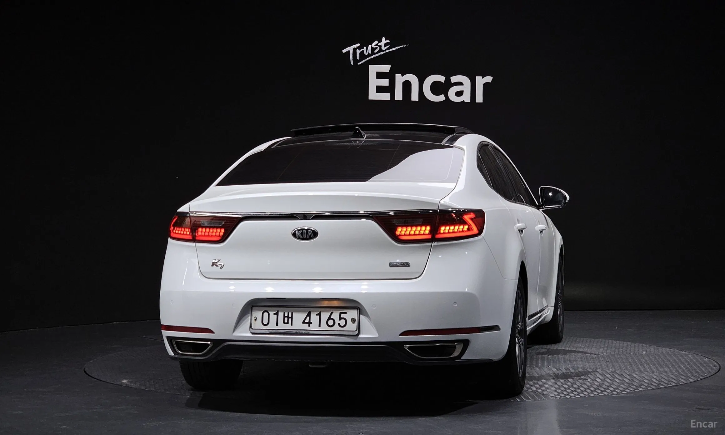 Kia K7 Hybrid превью 4