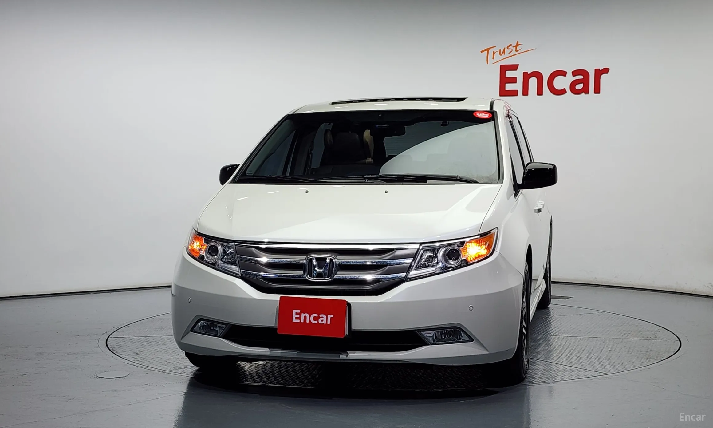 Honda Odyssey превью 3