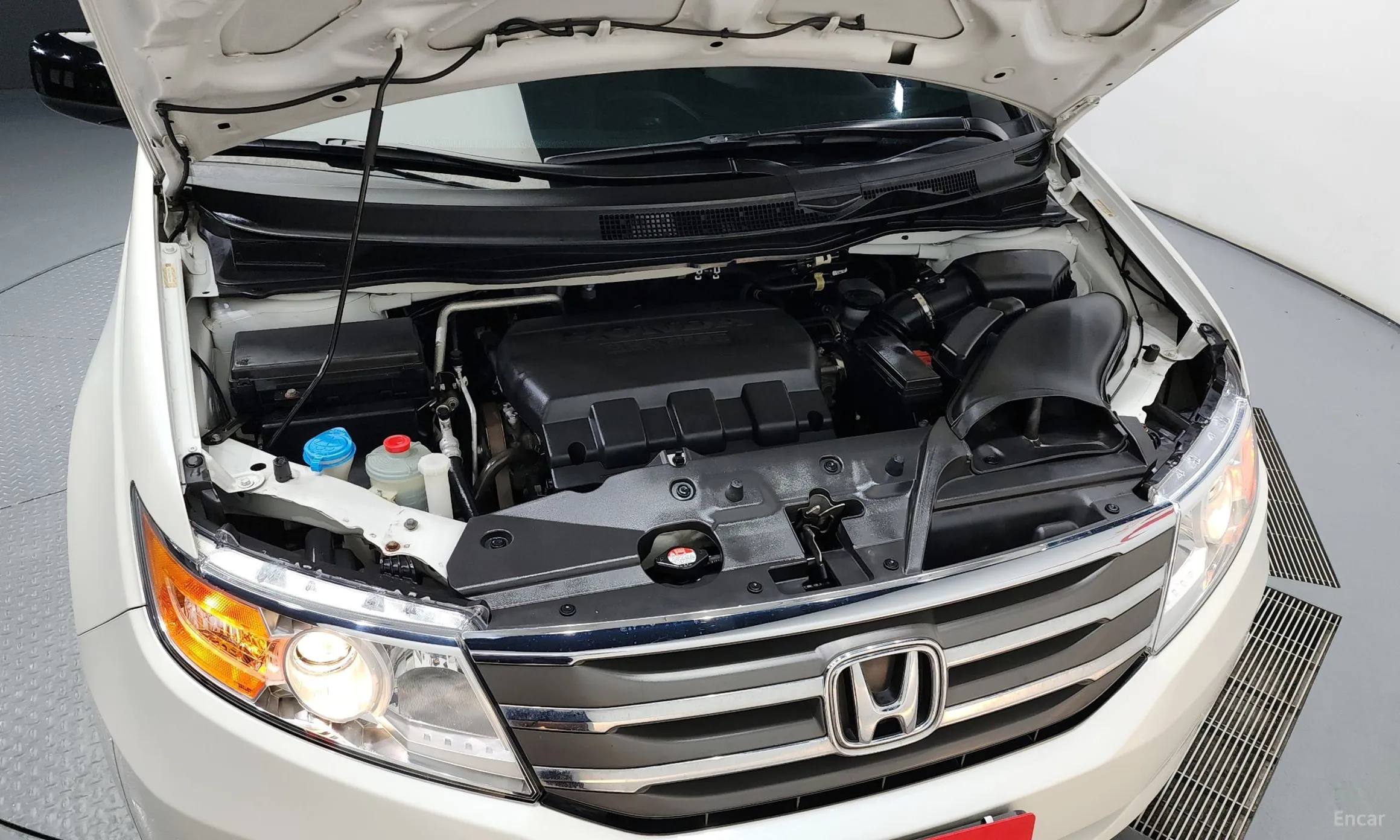 Honda Odyssey превью 6