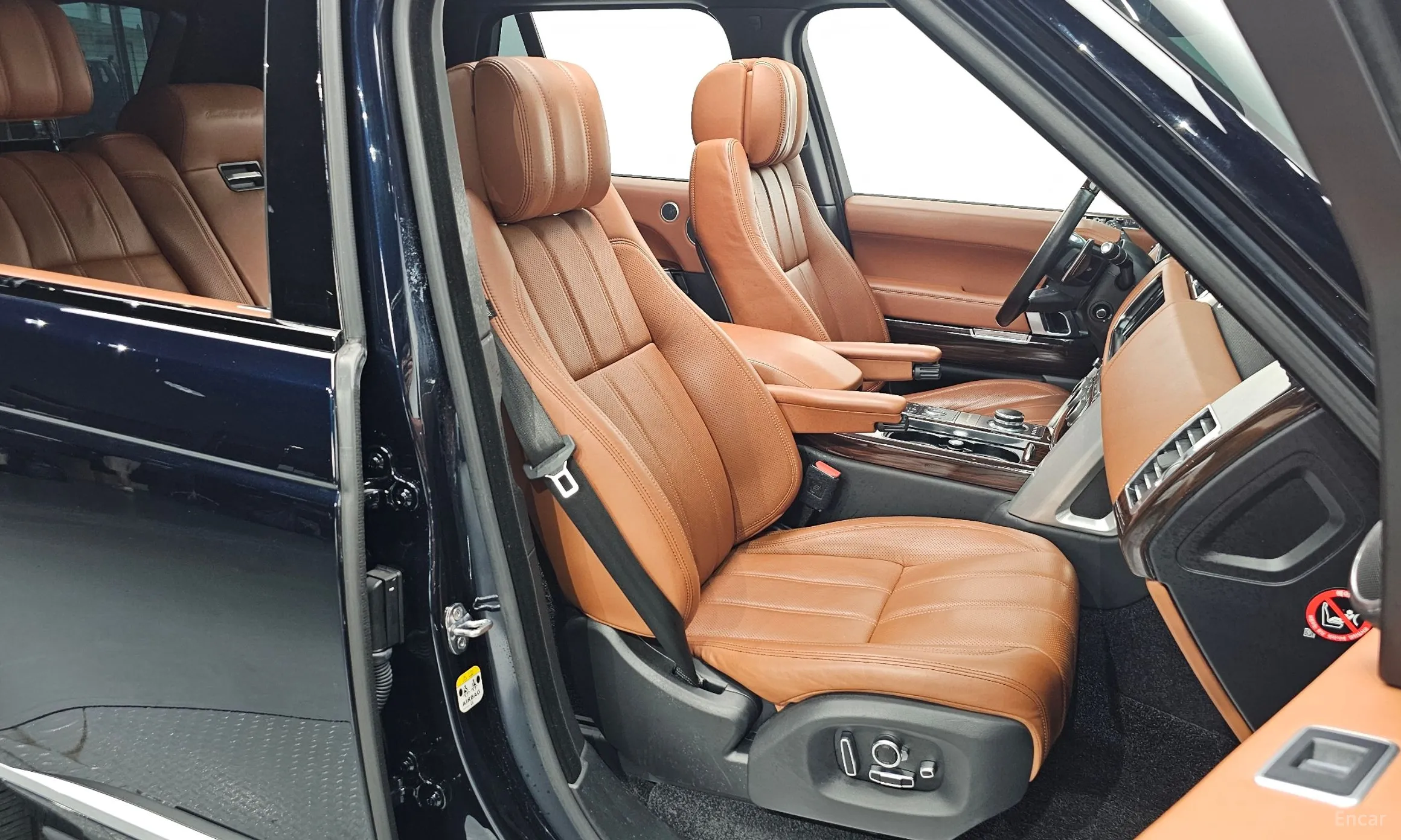 Land Rover Range Rover 4th Generation превью 10