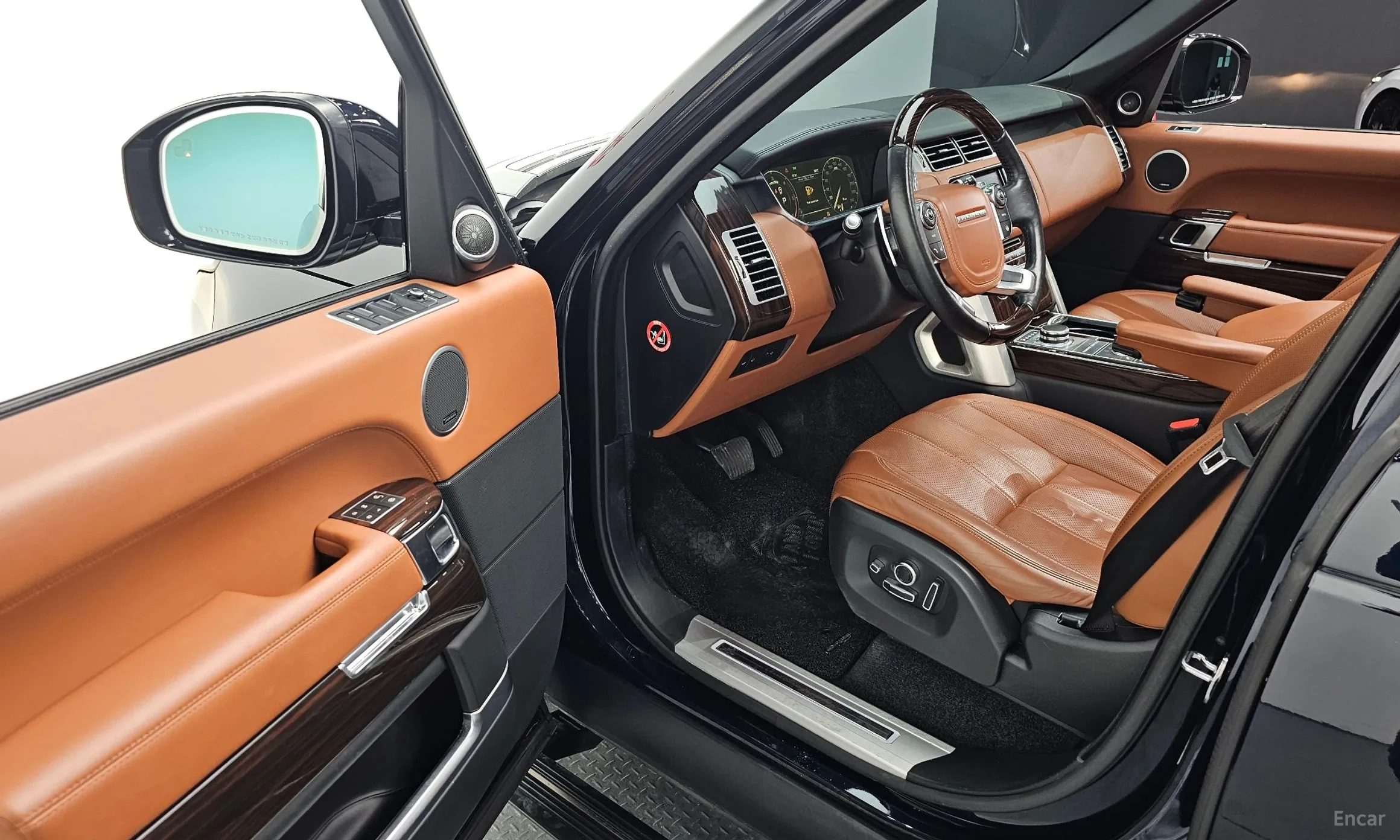 Land Rover Range Rover 4th Generation превью 12