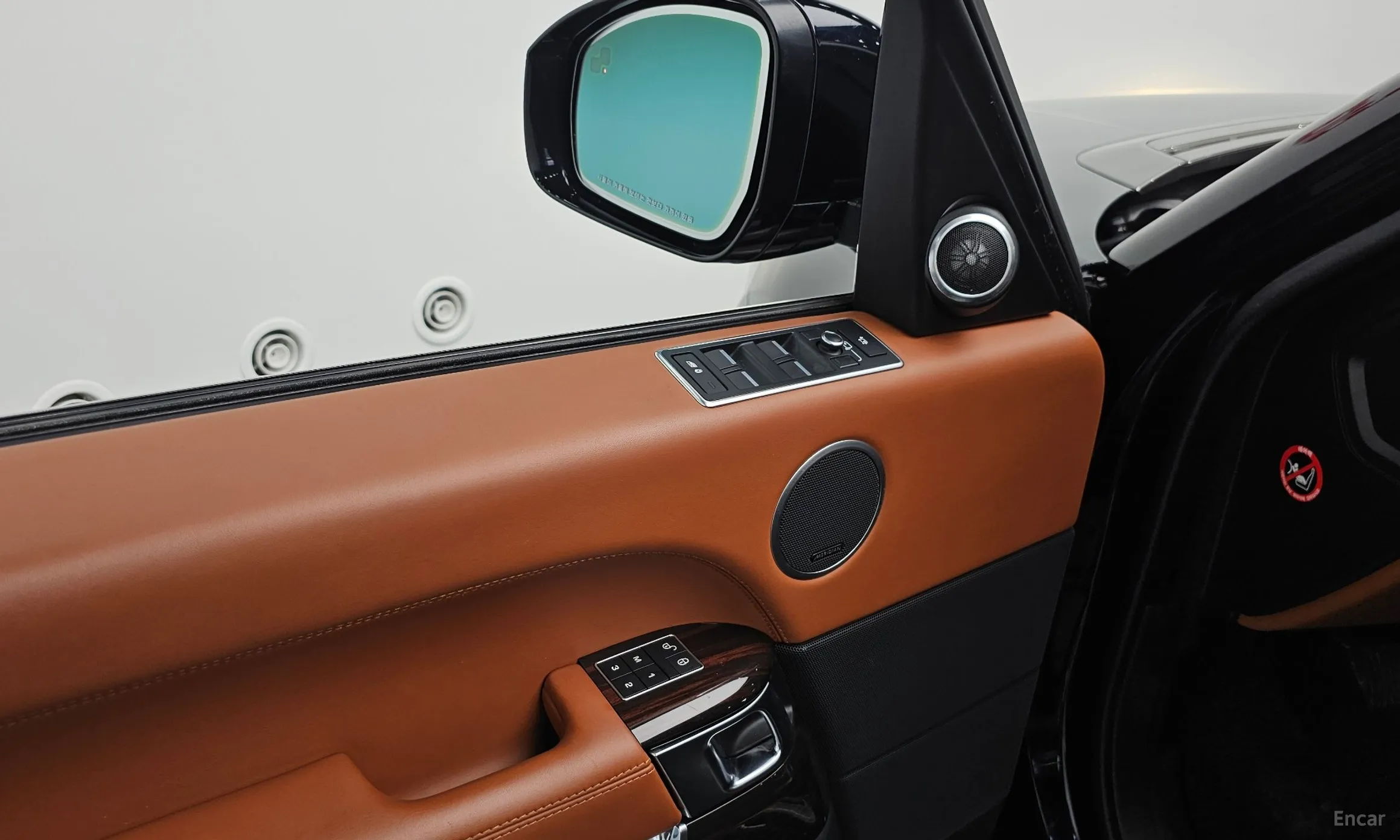 Land Rover Range Rover 4th Generation превью 13