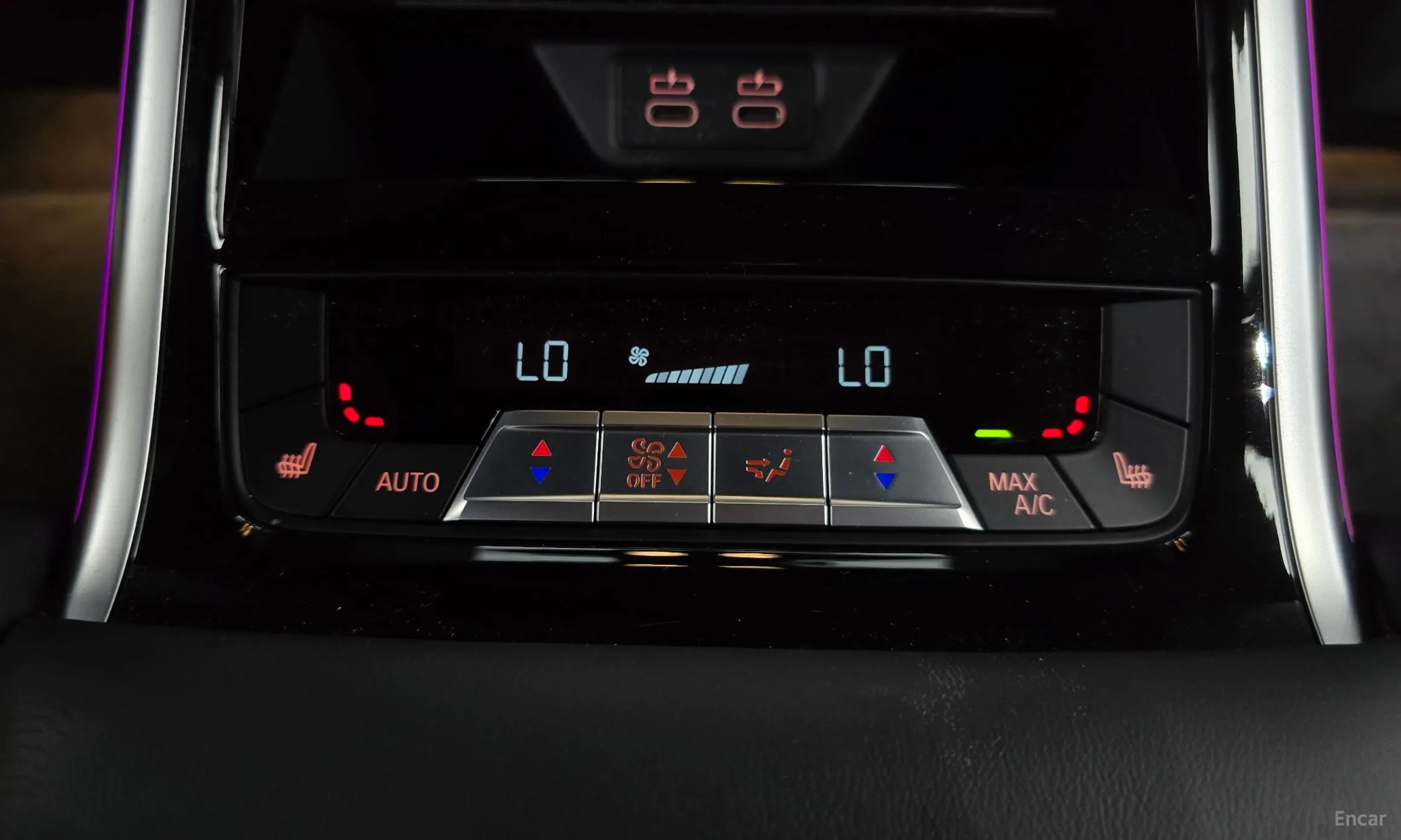 BMW 8-series (G15) превью 18
