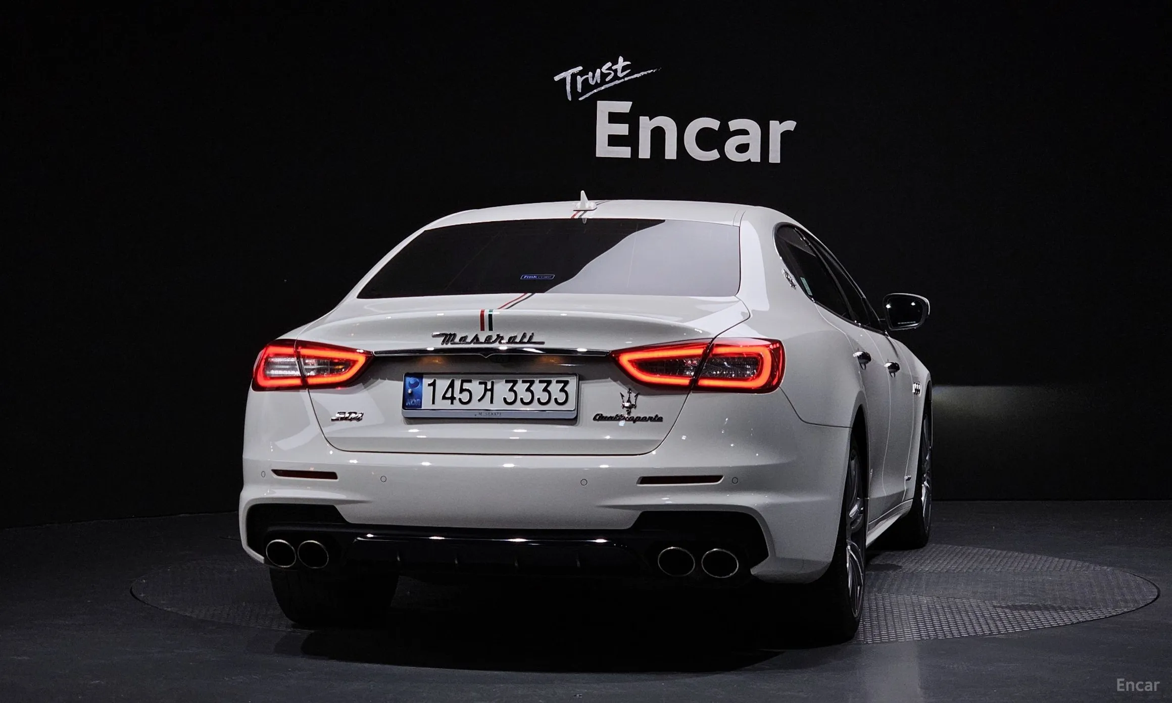 Maserati Quattroporte превью 4