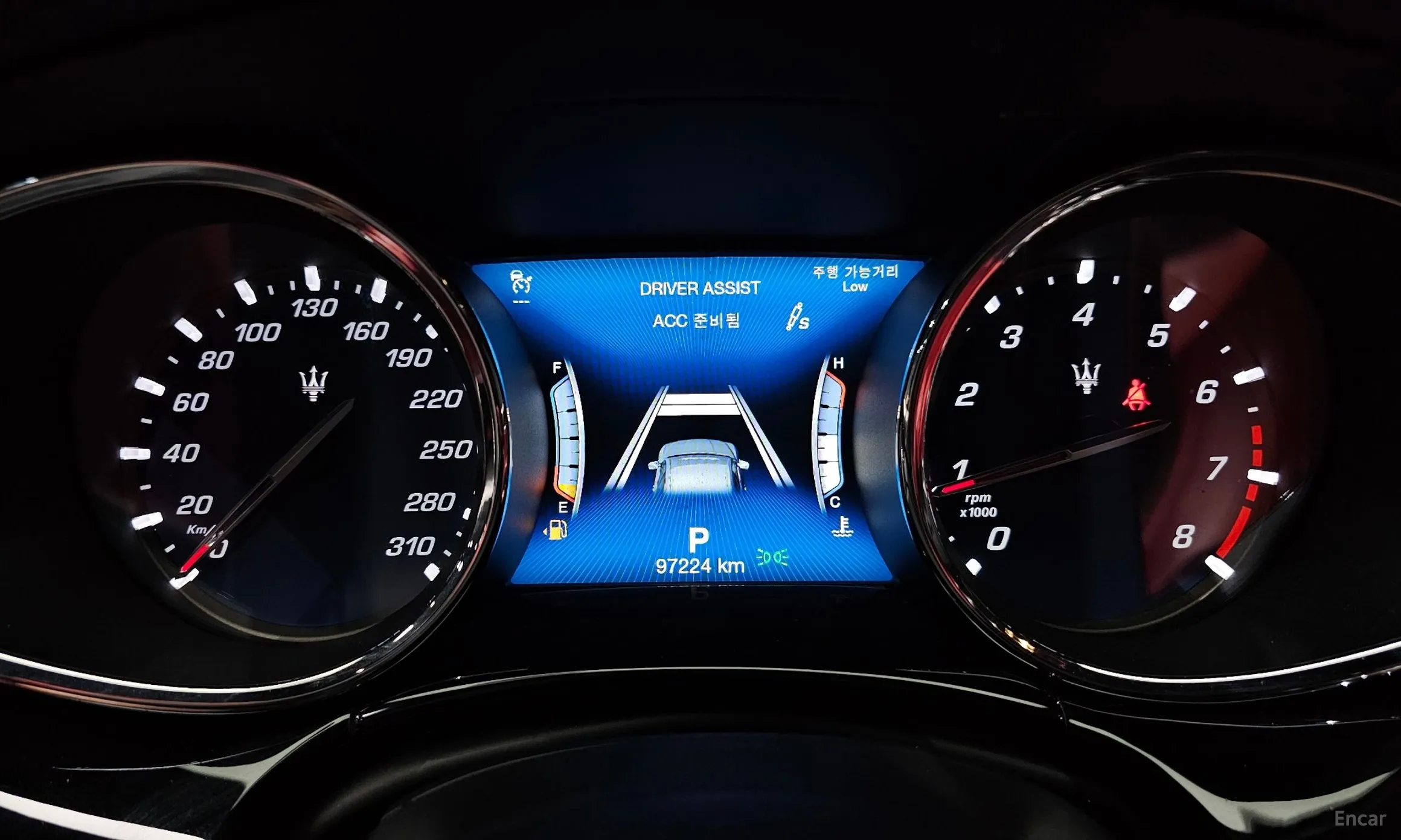 Maserati Quattroporte превью 8