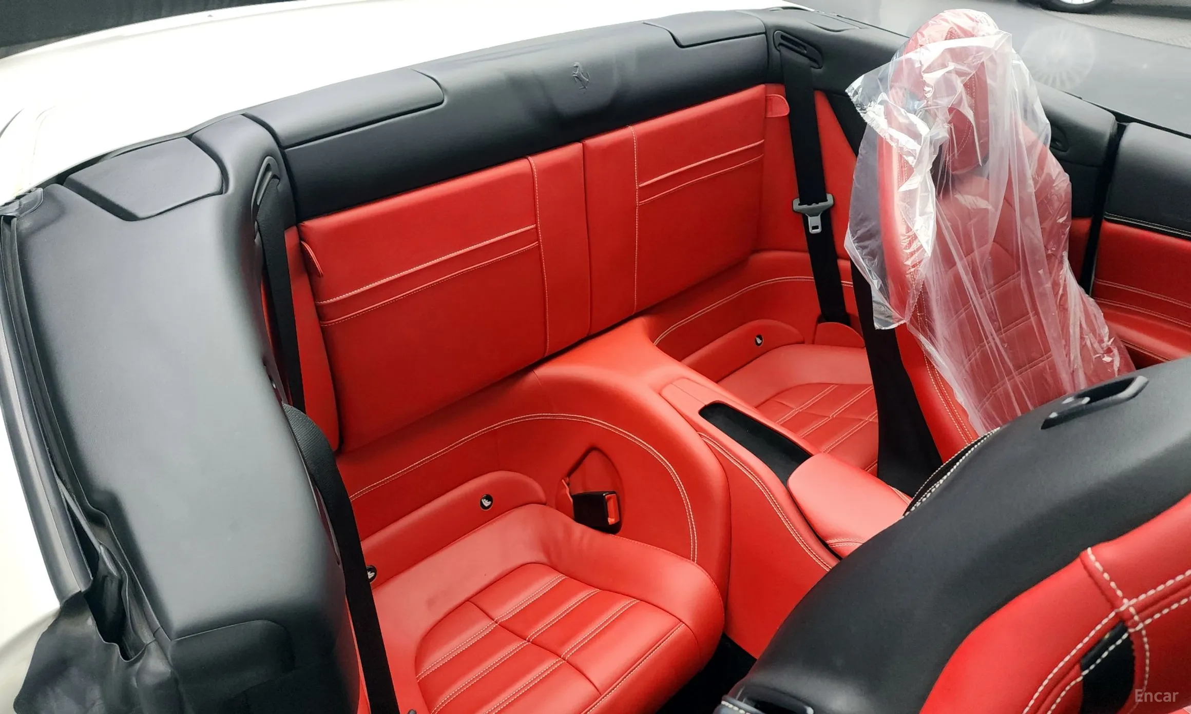 Ferrari California превью 12