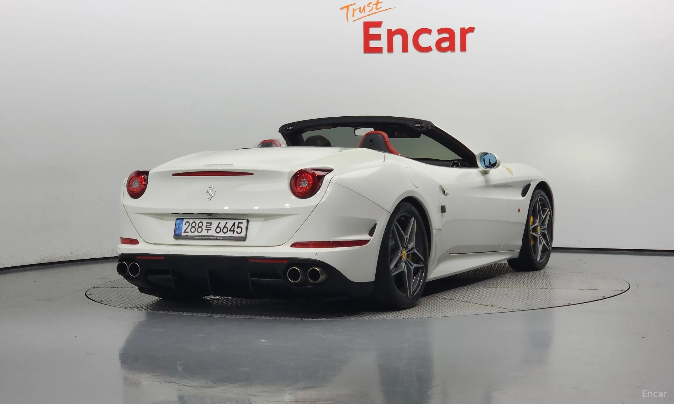 Ferrari California