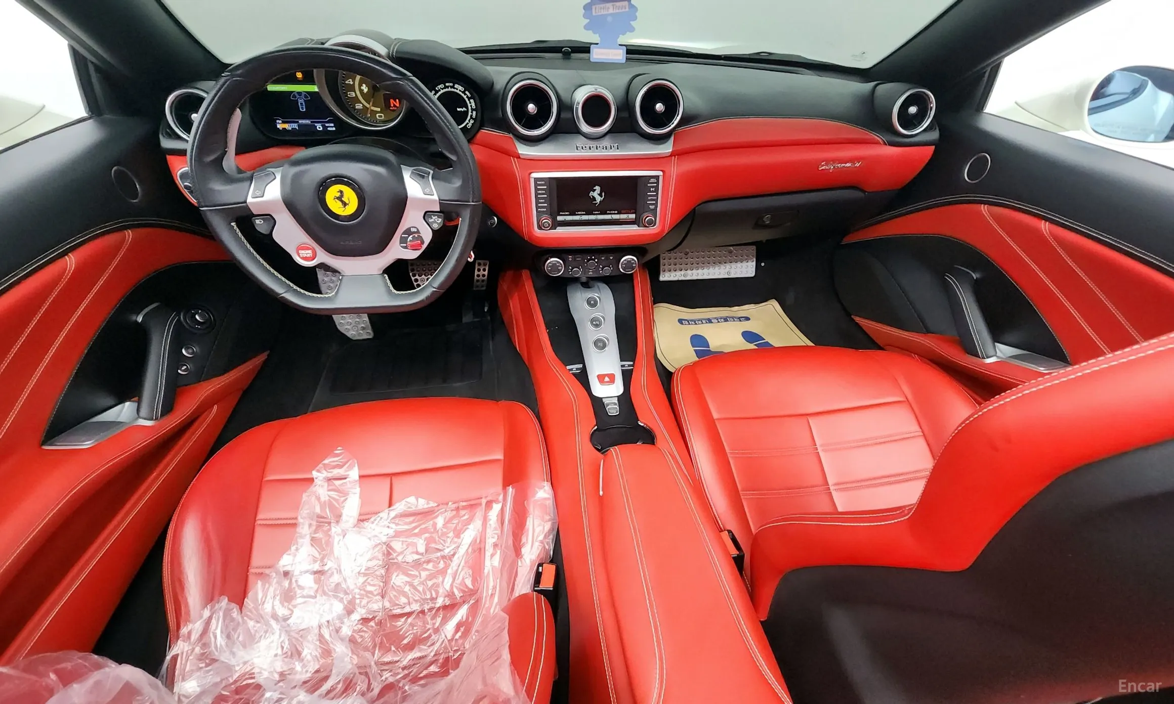 Ferrari California превью 7