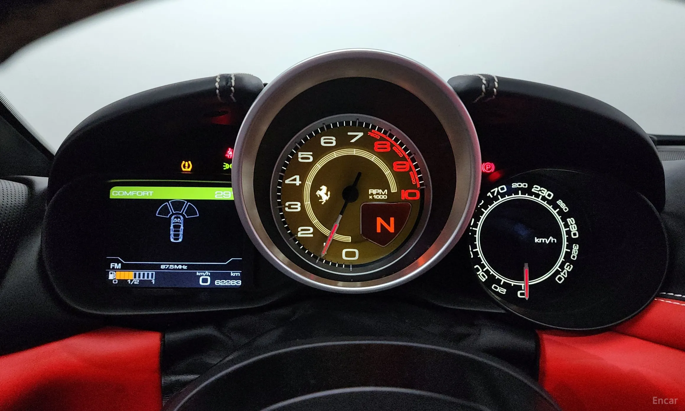 Ferrari California превью 8